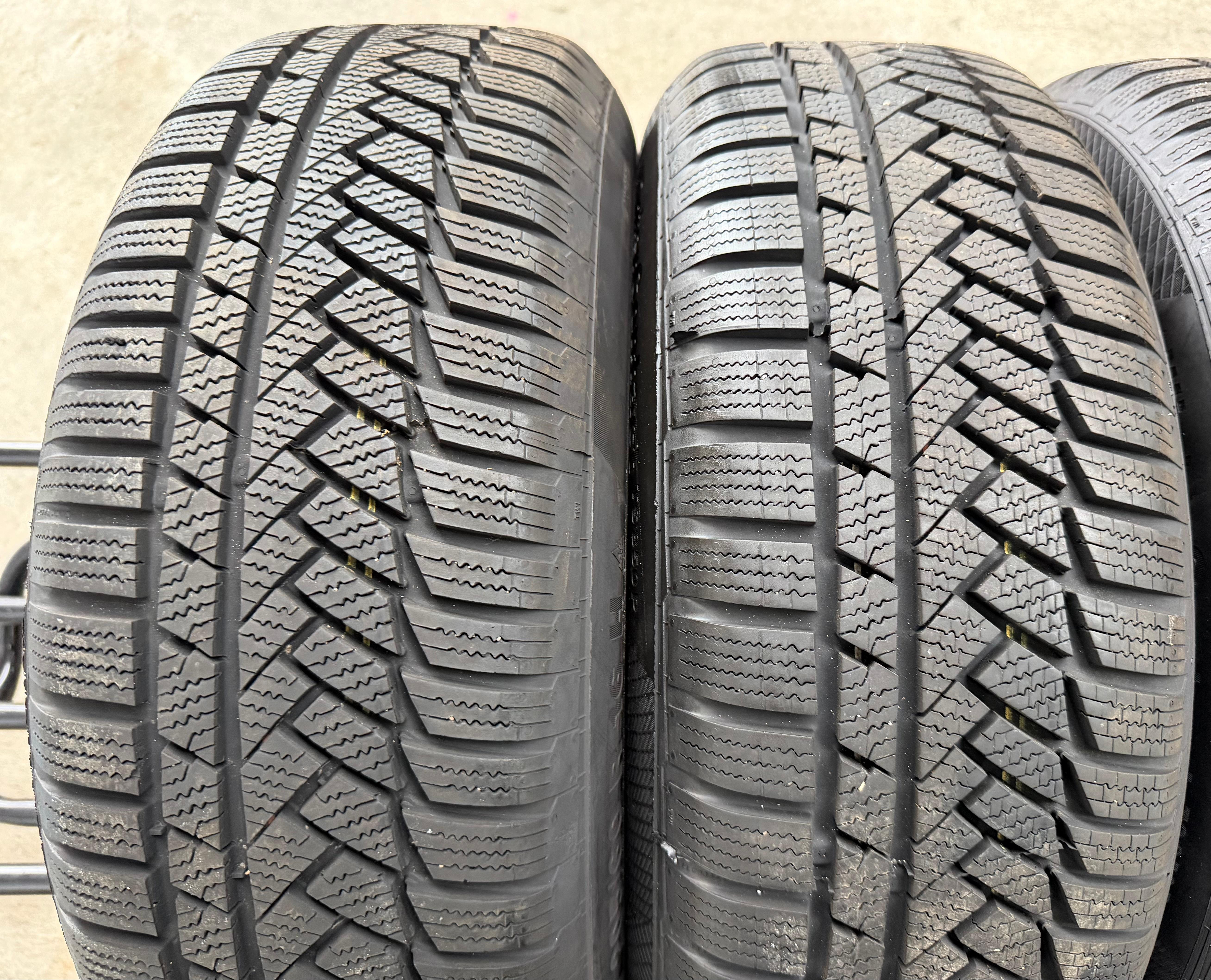 4 Original Alu Winterräder Audi A4 8W B9 8W0601025A 205/60R16 92H Continental
