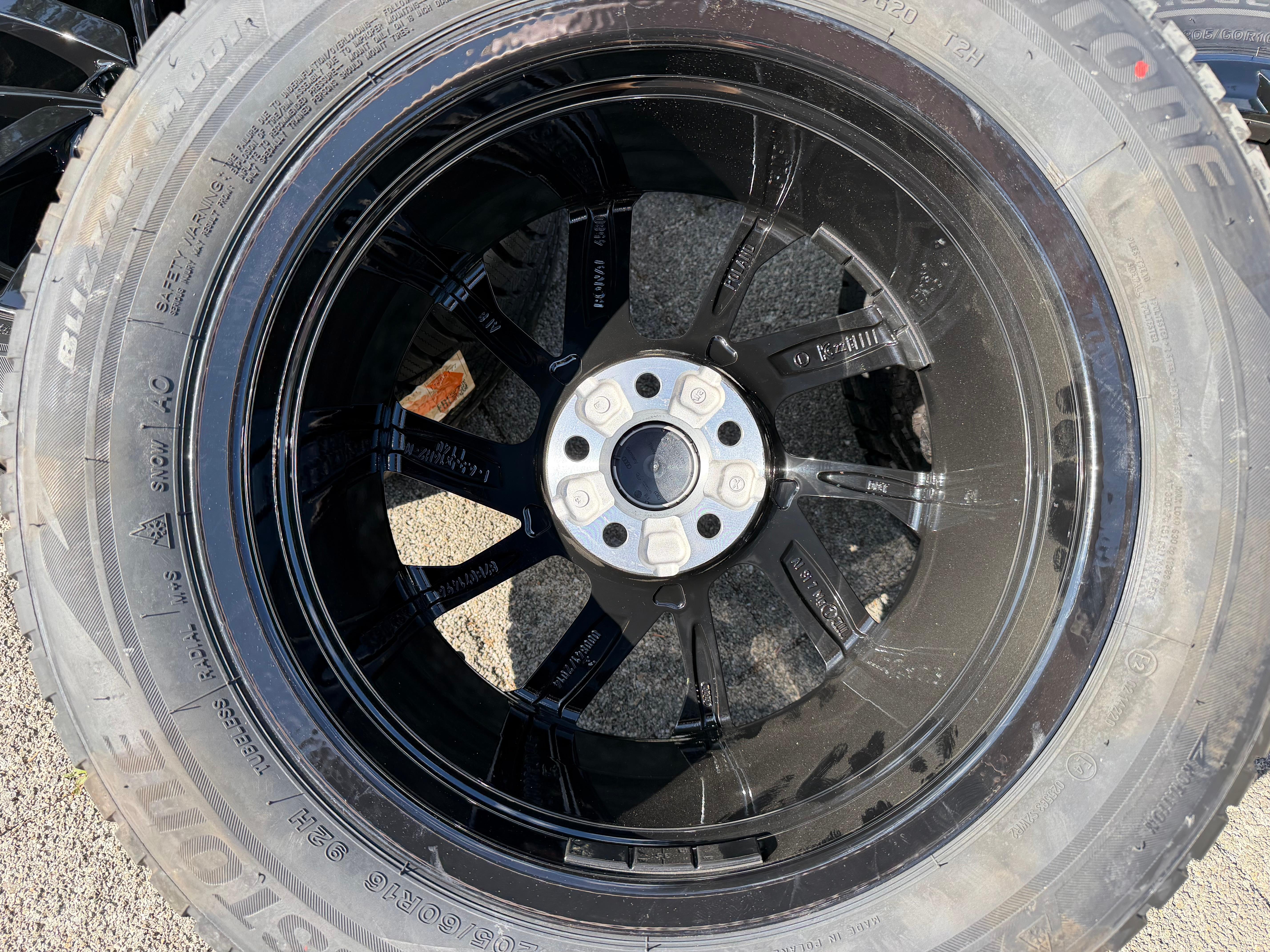 4 llantas de aluminio originales de invierno para Audi A1 Allstreet City Carver GBH 82B071496 Bridgestone 2022