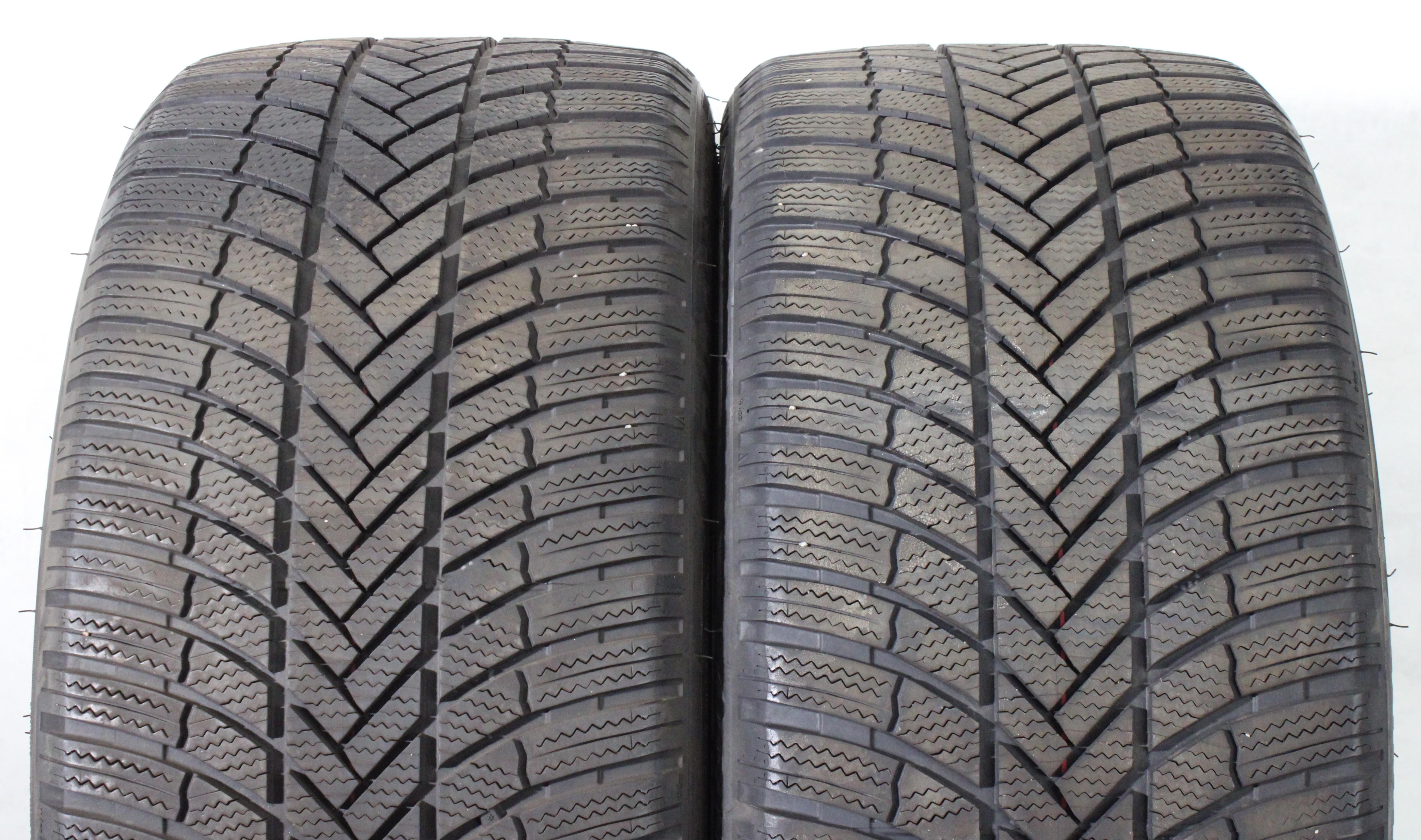 2 x 255/40R18 99V Winterreifen Bridgestone Blizzak LM005 5,5-6mm 2020
