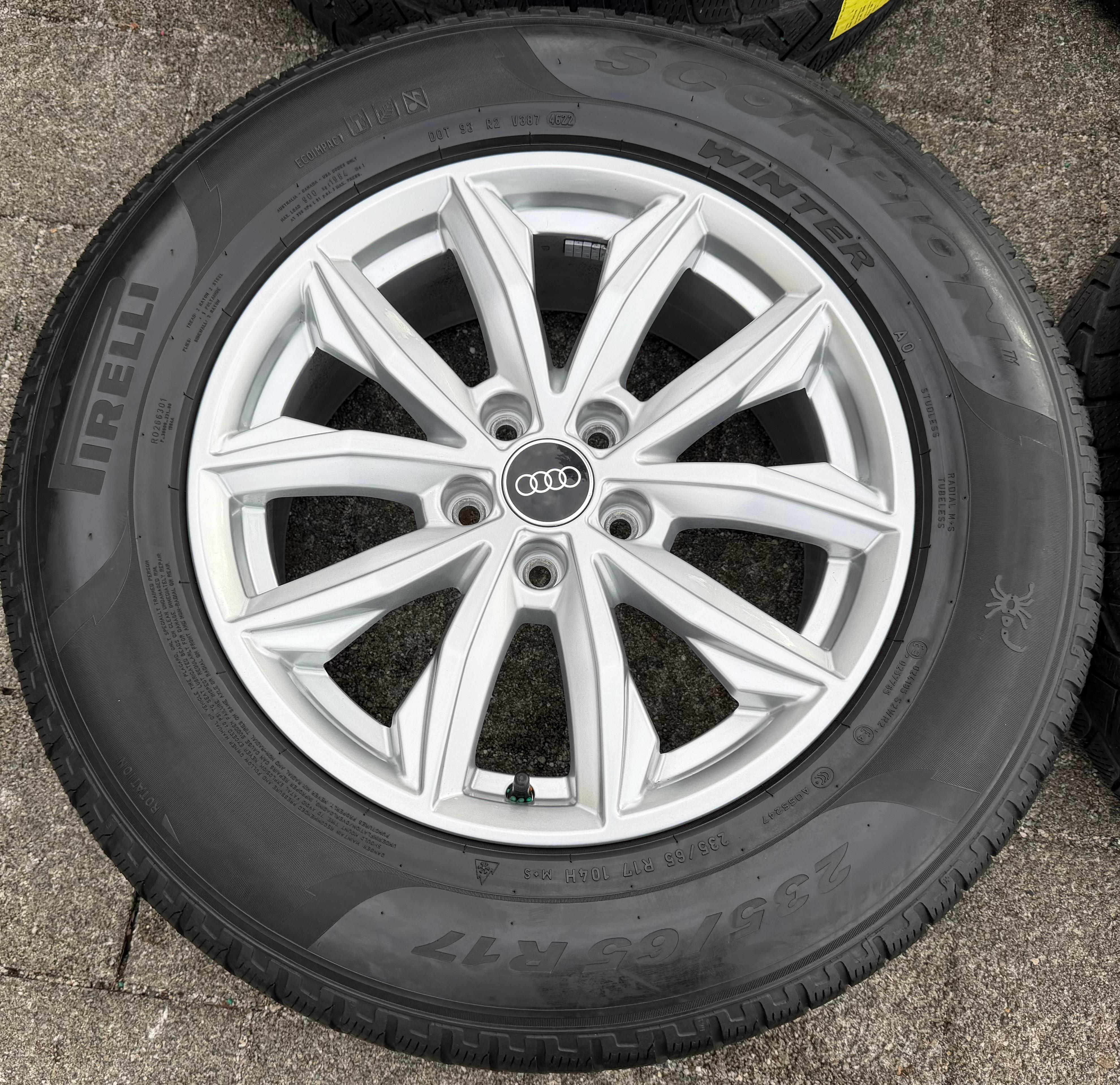 4 cerchi in lega originali da 17" Audi Q5 FY 80A601025J 7x17 ET34