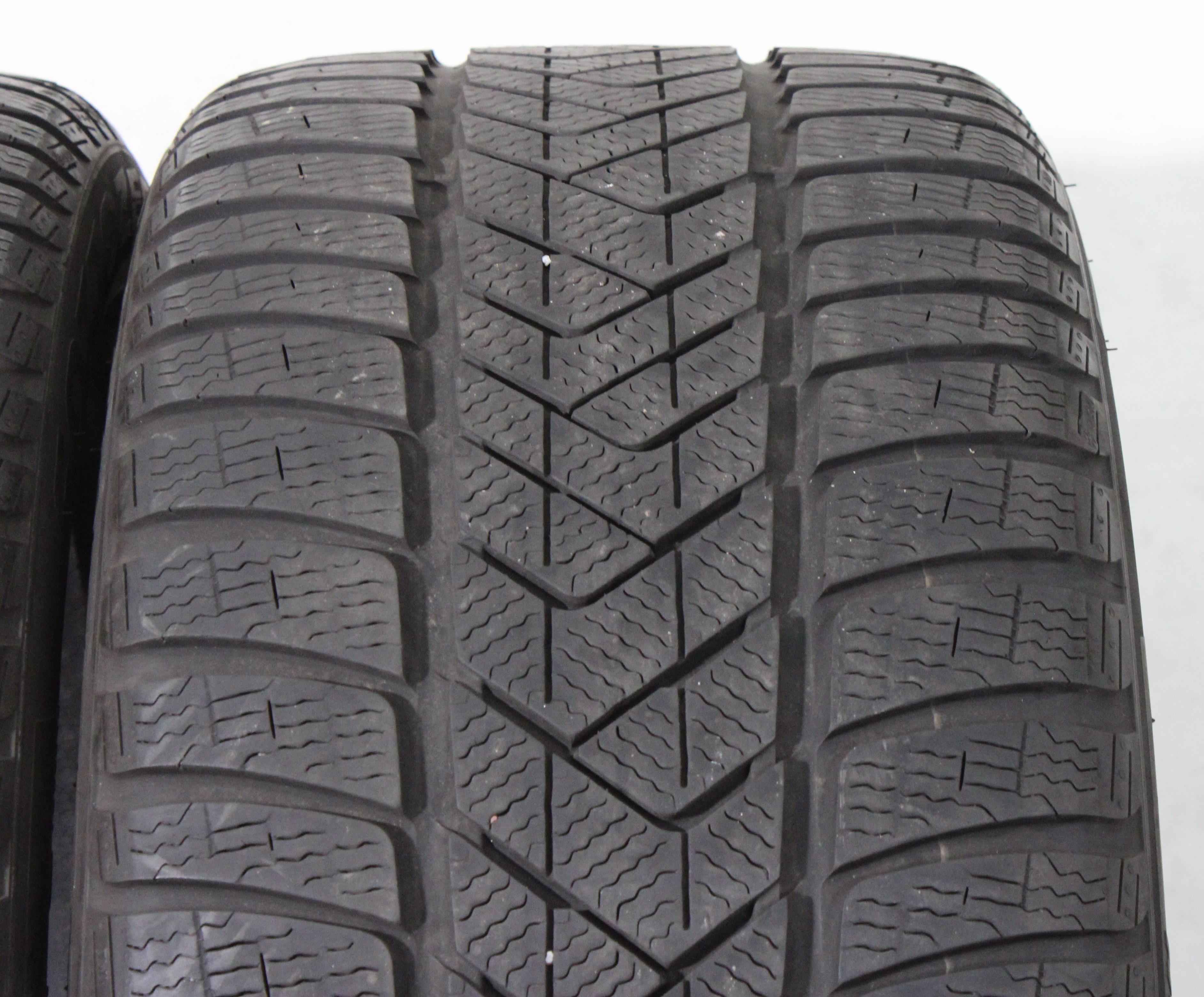 2 x 255/40R18 99V Winterreifen Pirelli Sottozero 3 Runflat 1x4-4,5mm/1x4,5-5mm 2018 *