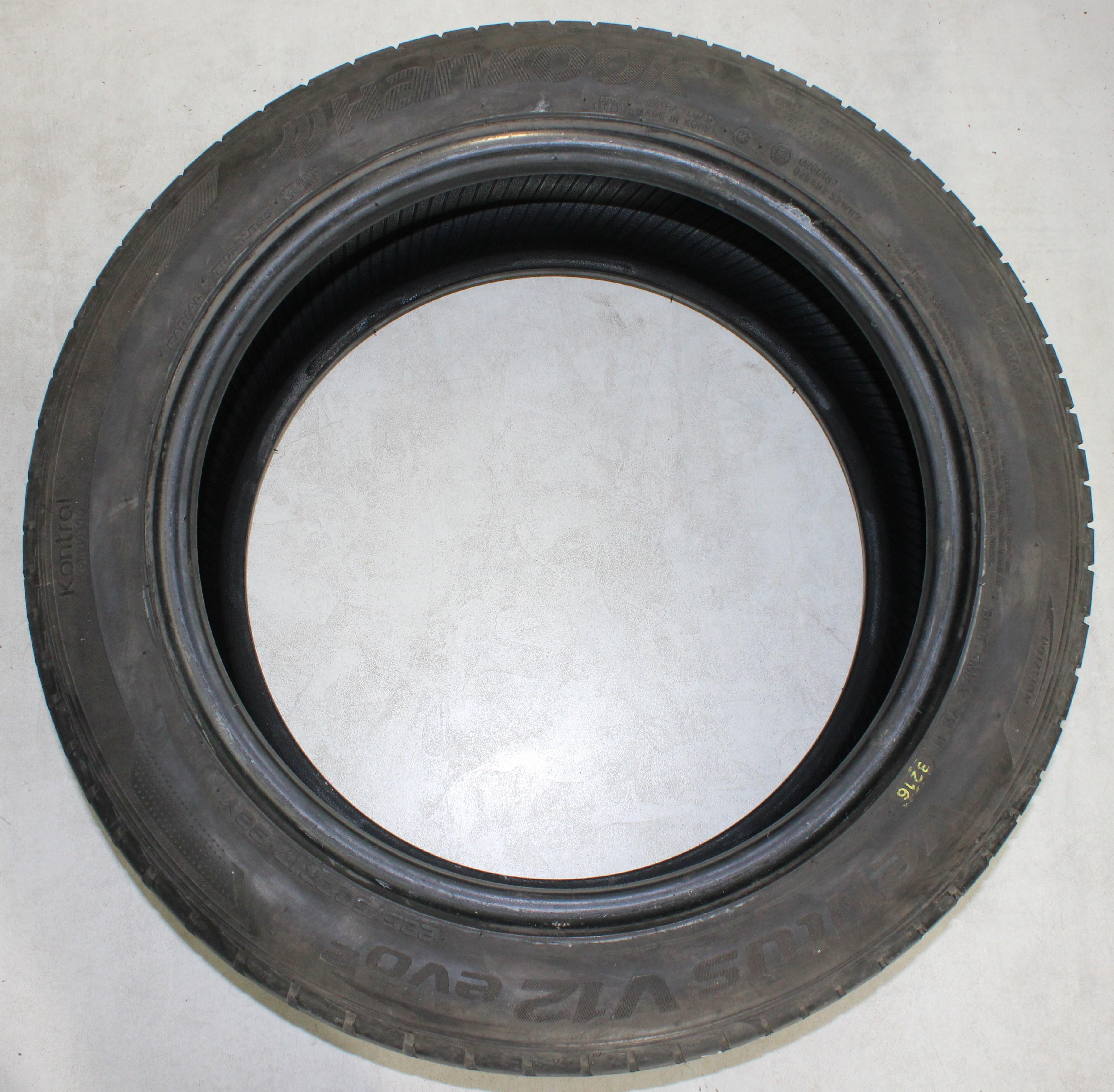 4 x 225/50R17 98Y Sommerreifen Hankook Ventus V12 Evo 2 5-5,5mm 2016