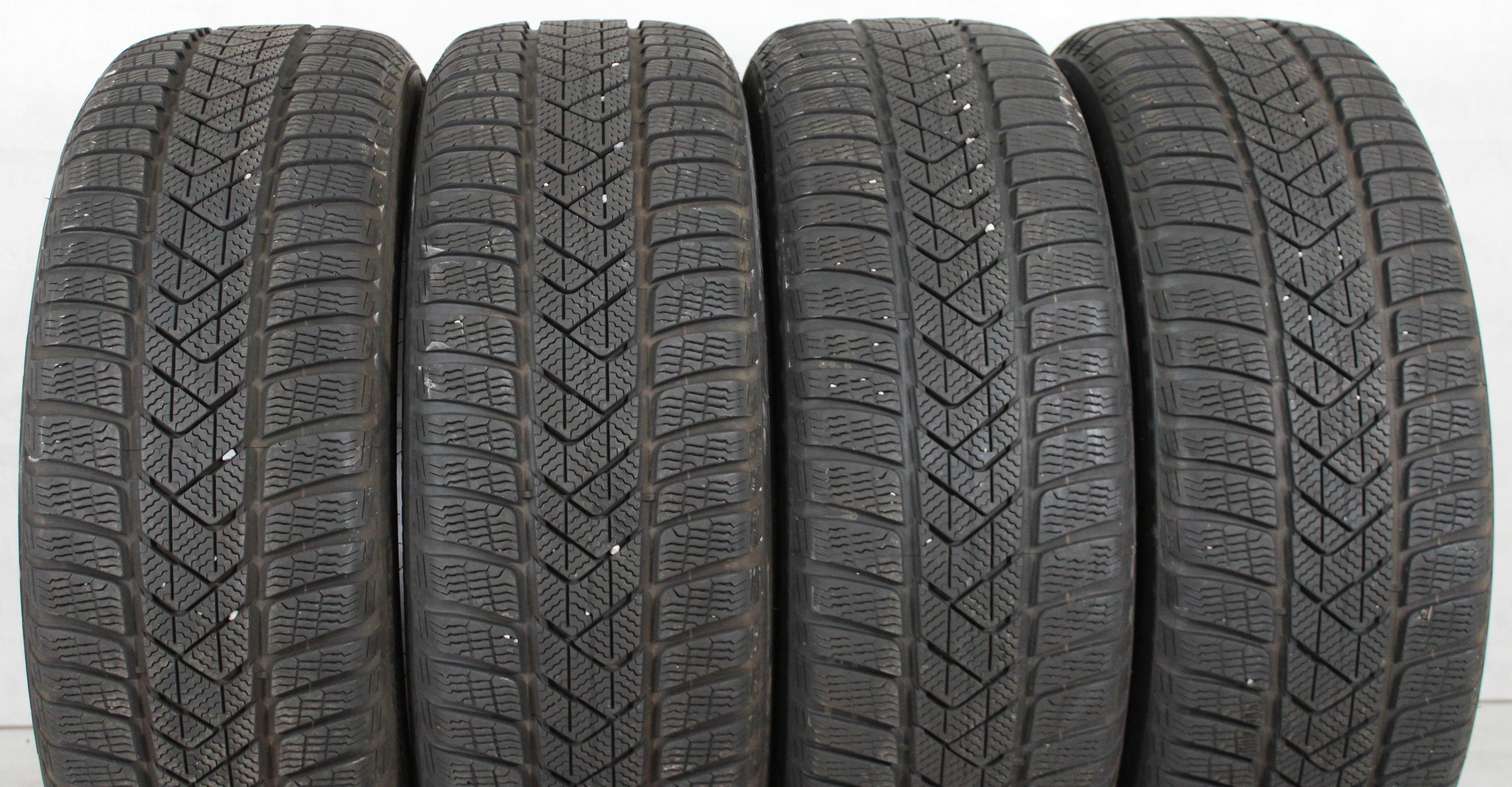 4 x 225/45R19 96V pneumatici invernali Pirelli Sottozero 3 Runflat 7mm 2020 * Consegna gratuita