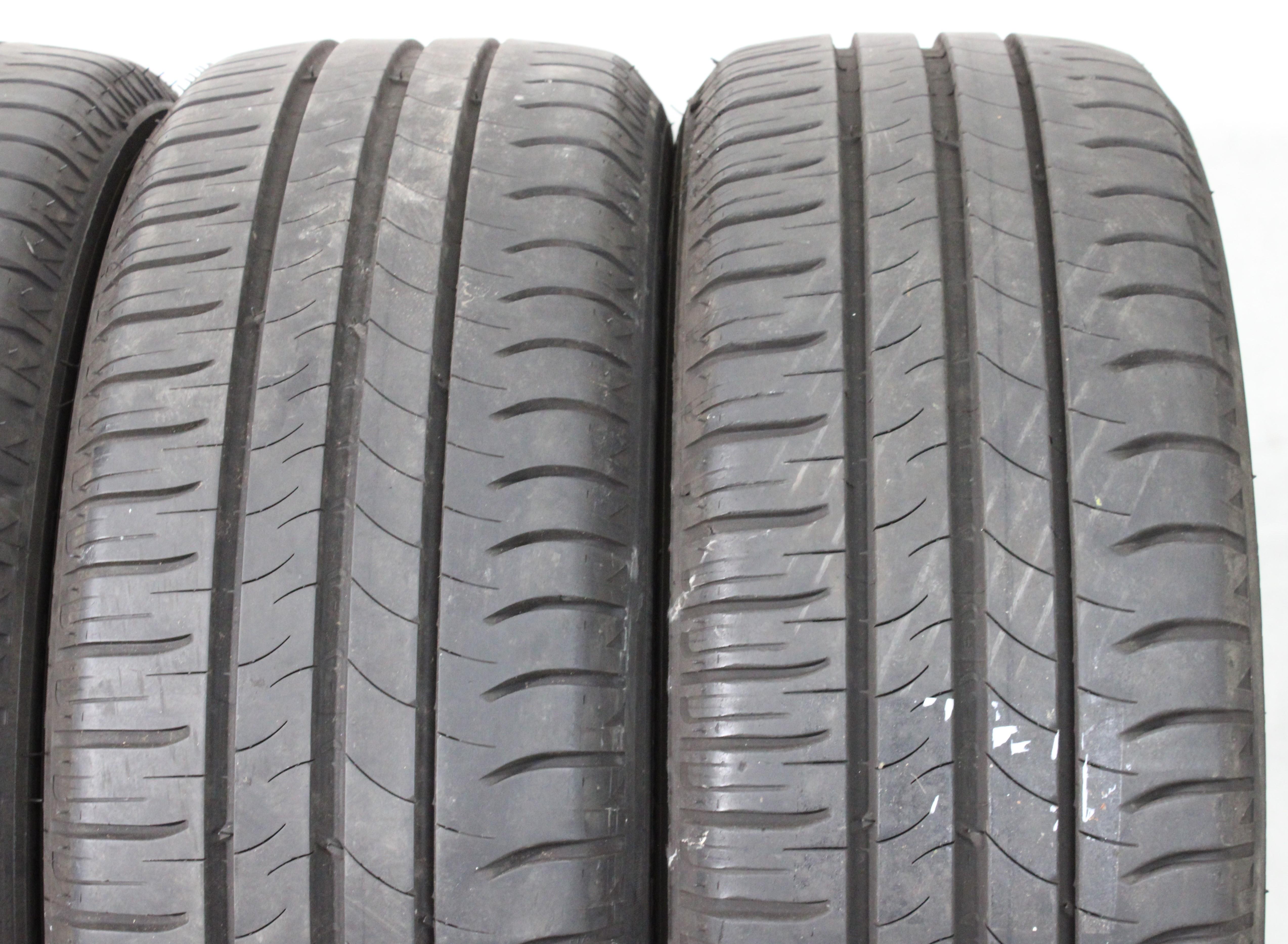 4 neumáticos de verano Michelin Energy Saver 195/55R16 87V, con un grosor de banda de rodadura de 6,5-7 mm (3 de 2016 y 1 de 2020) *