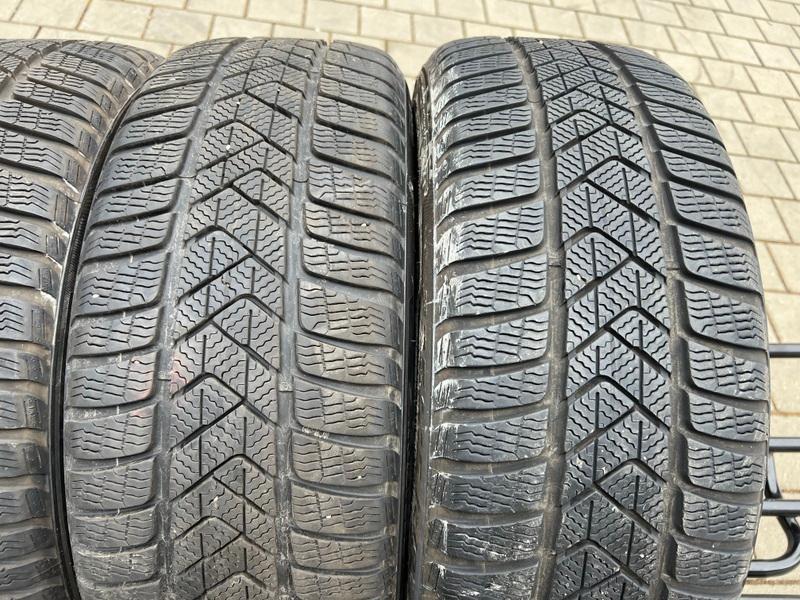 4 x 225/45R19 96V Winterreifen Pirelli Sottozero 3 Runflat 2x 7mm und 2x 6-6,5mm 2020 Freihaus