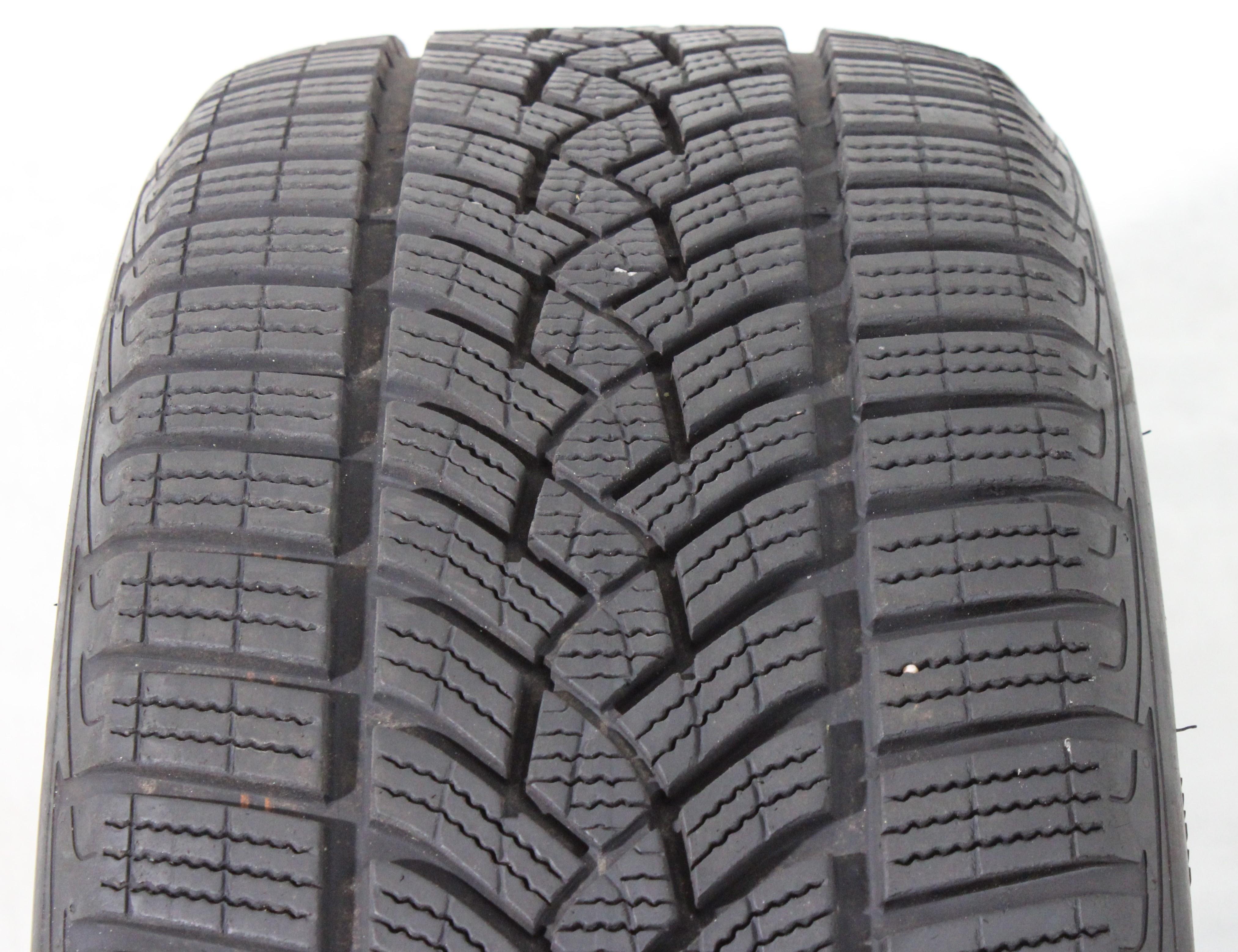 1 x 225/45R18 95H Winterreifen Goodyear Ultra Grip Performance GEN-1 MO 6-6,5mm 2023