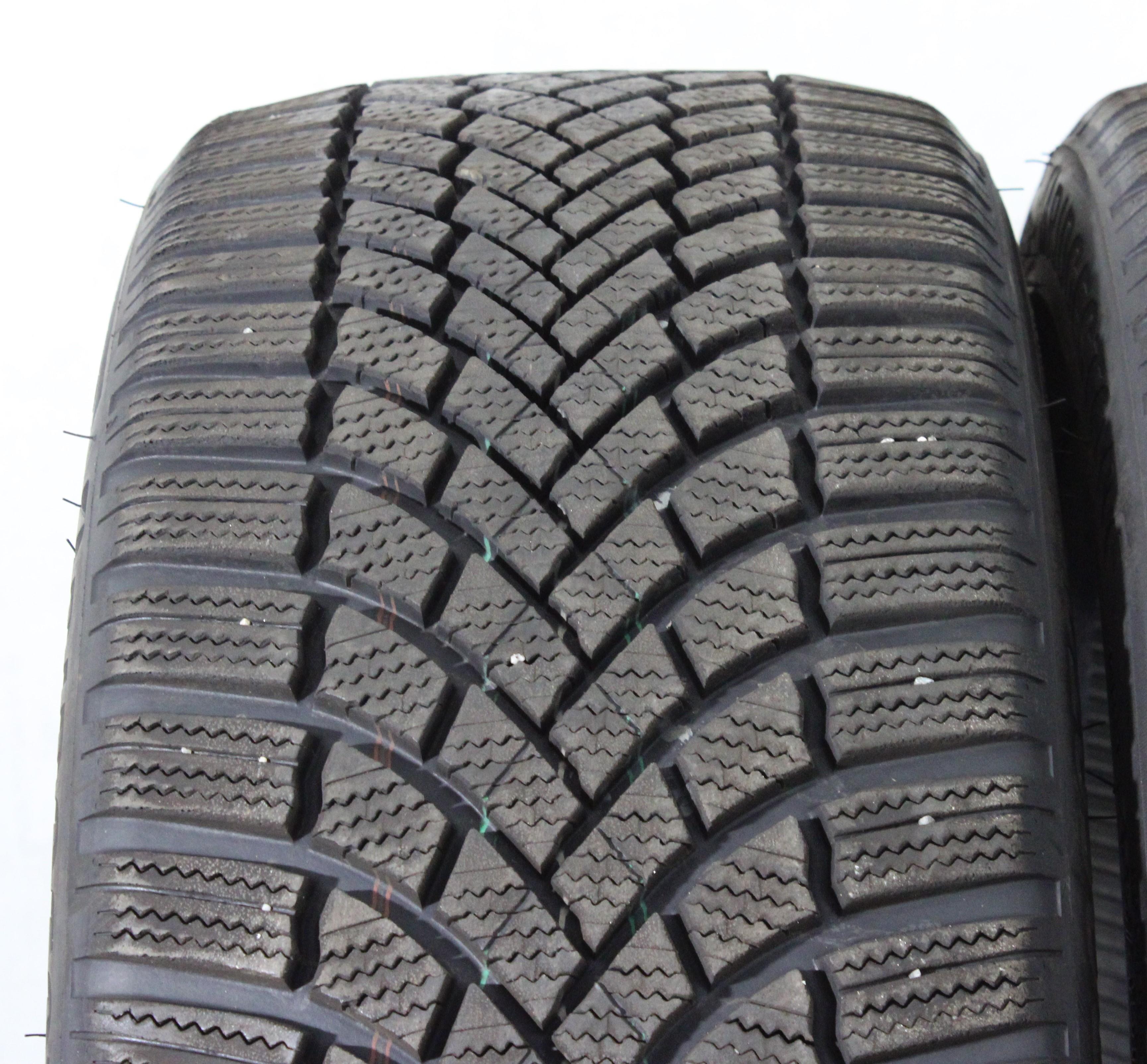 2 x 225/45R18 95V Winterreifen Bridgestone Blizzak LM005 7-7,5mm 2016