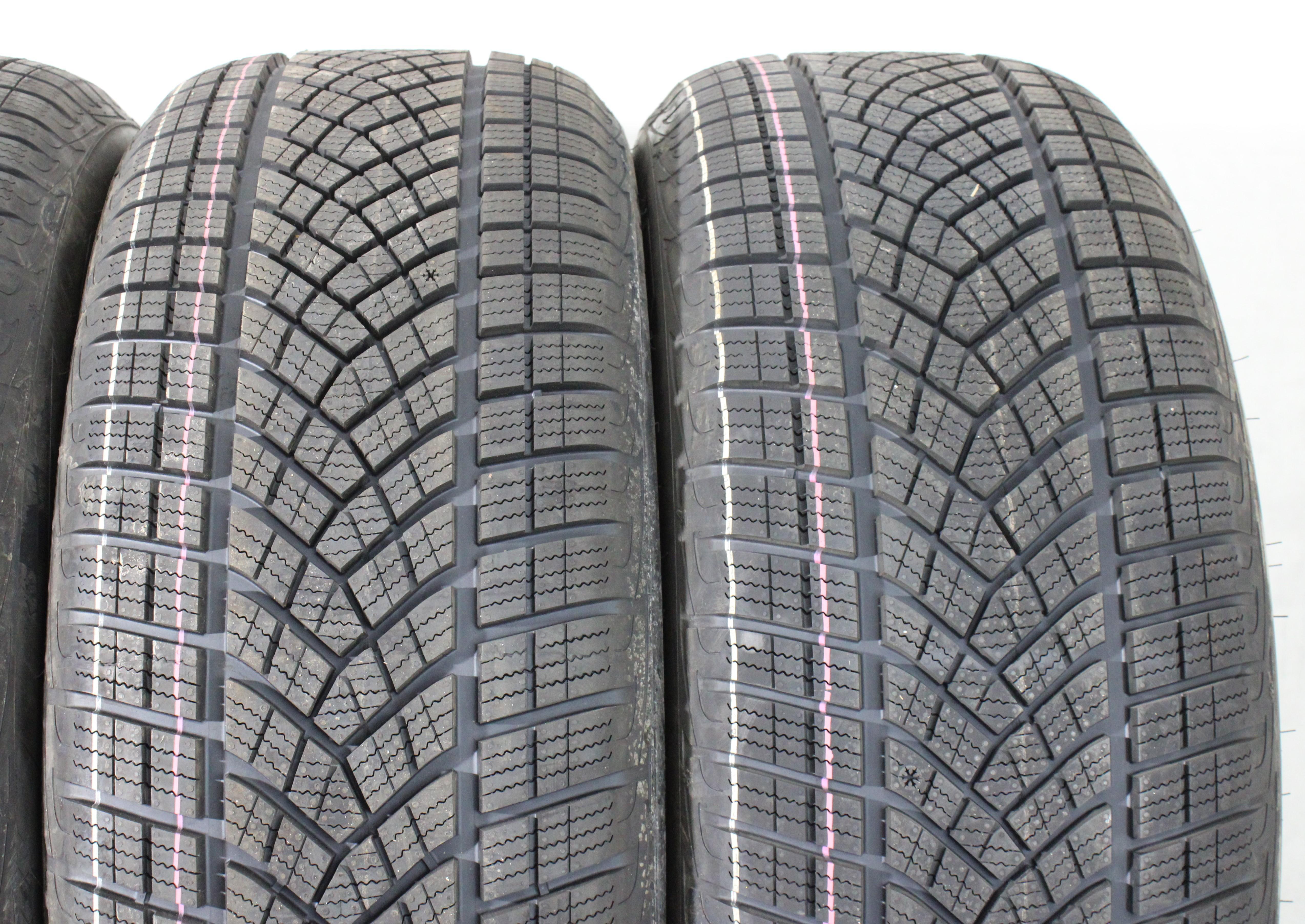 4 x 255/55R19 111H neumáticos de invierno Goodyear Ultra Grip Performance GEN-1 AO con dibujo completo 2019 NUEVOS