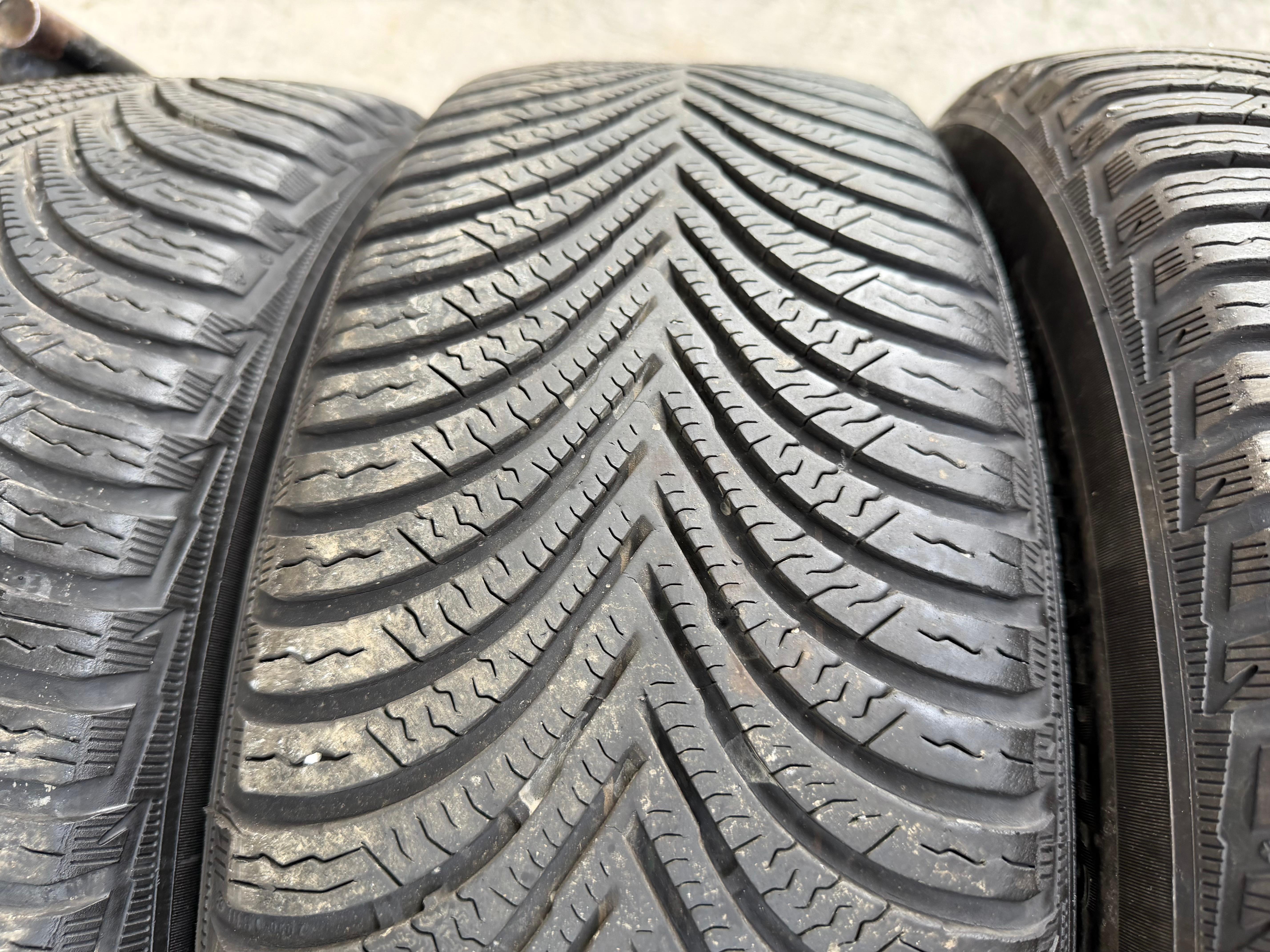 4 Winterräder Audi Q2 GA VW T-ROC A11 205/60R16 92H Michelin Alpin 5 Winterreifen