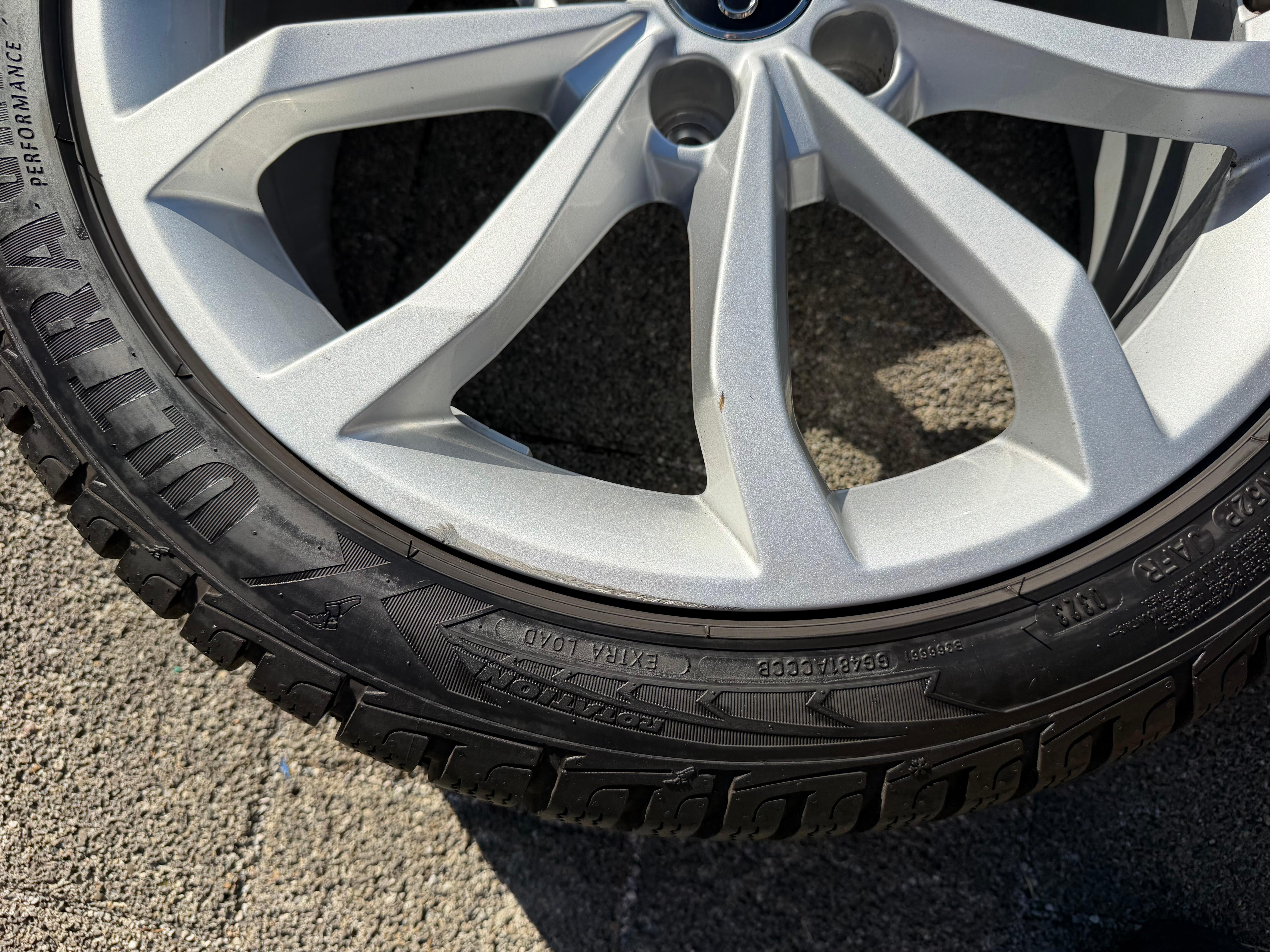 4 Original 18" Alu Winterräder Audi A4 S4 8W B9 8W0601025HM 245/40R18 97V 2023