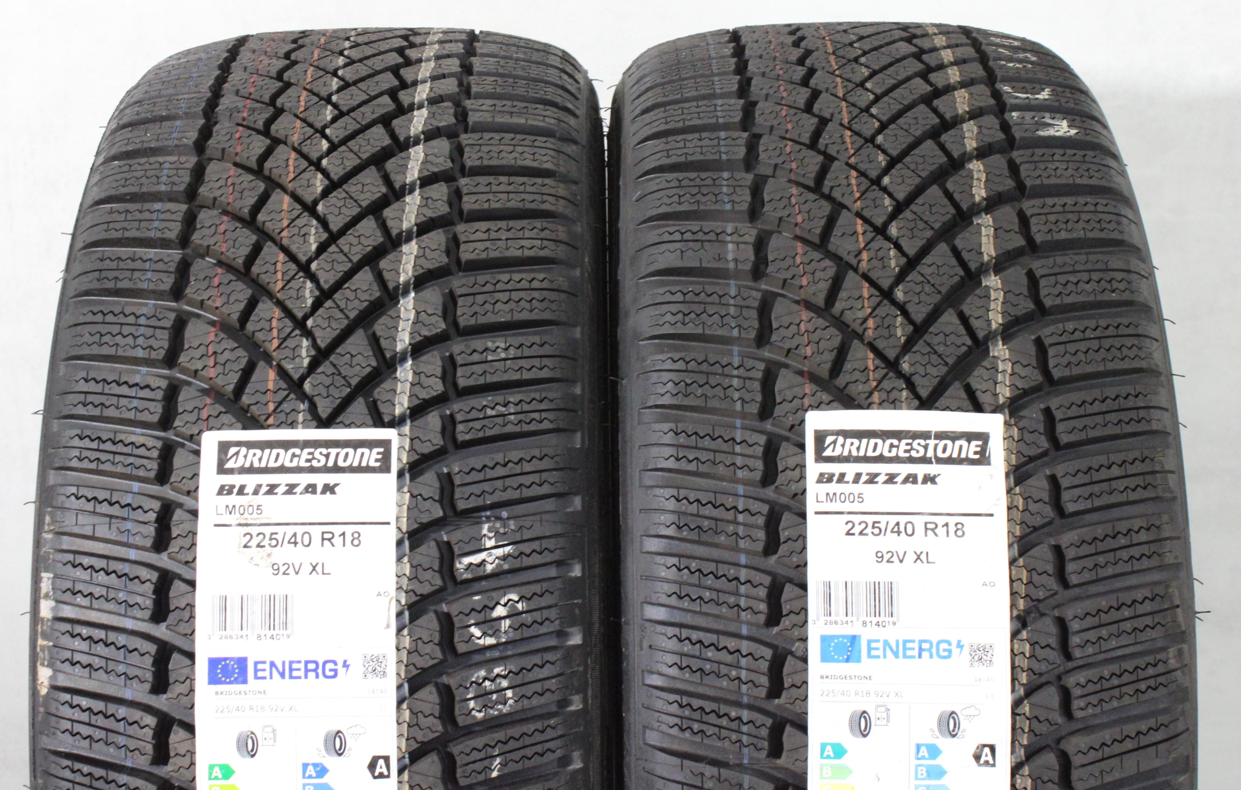 2 pneus hiver Bridgestone Blizzak LM005 AO 225/40R18 92V, neufs, 2023