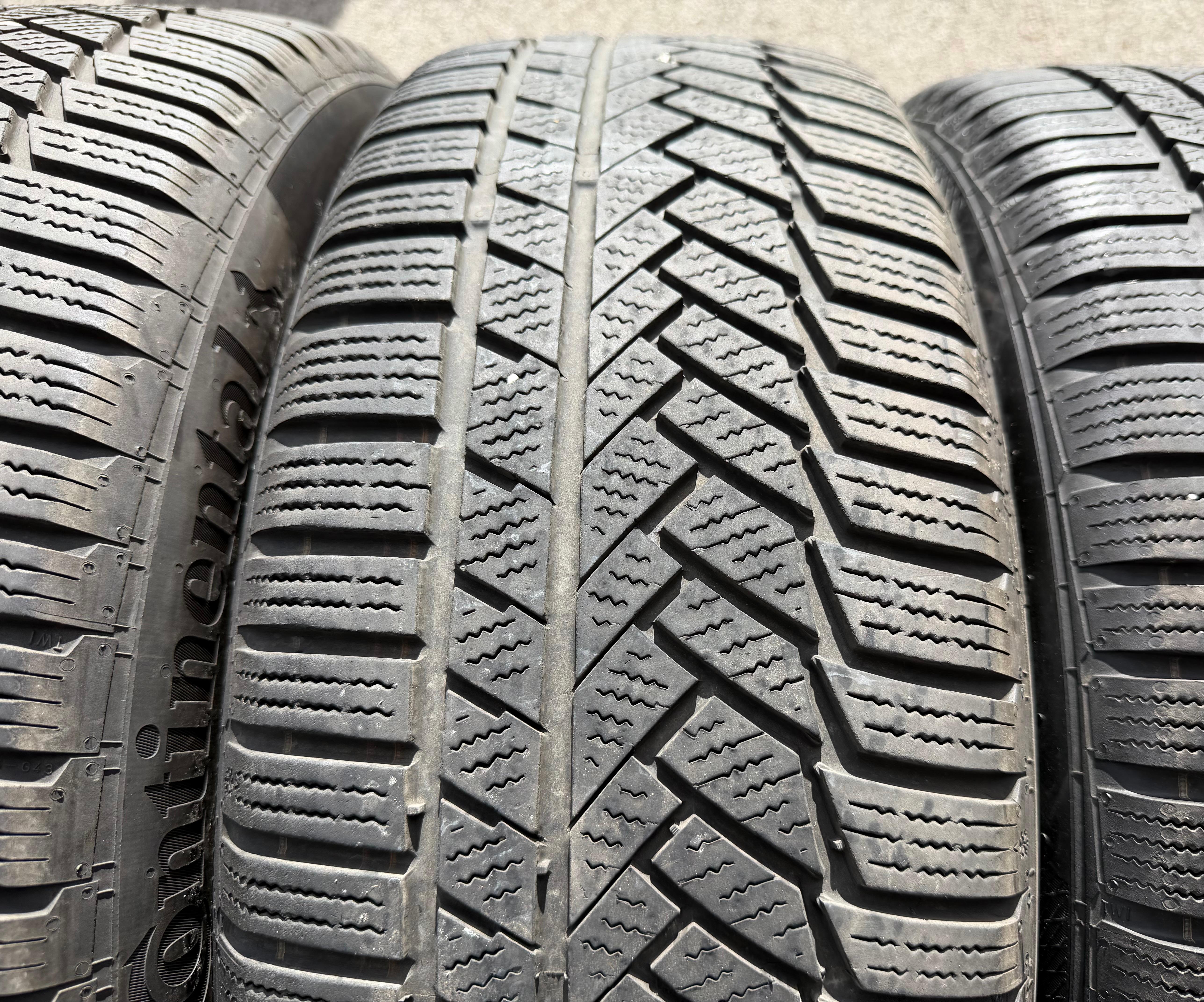 4 ruedas de invierno de aleación originales de 19" para Audi Q3 F3B 83A 83A601025N 235/50R19 99V