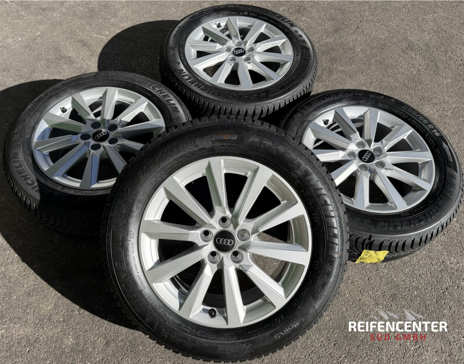4 ruedas de invierno de aleación originales Audi A1 Allstreet City Carver GB GBH 82A601025C