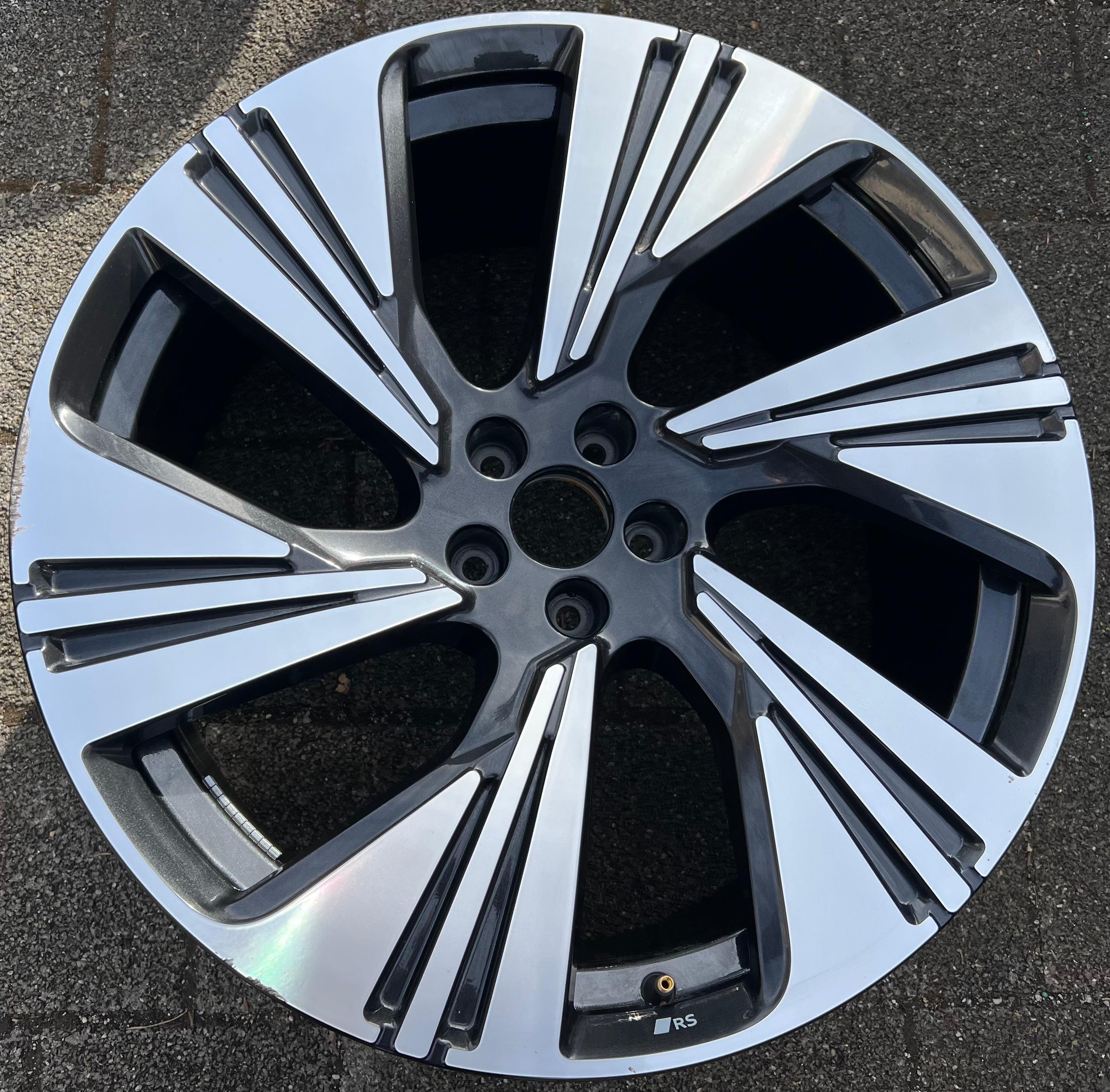1x CERCHIO ORIGINALE 22" IN ALLUMINIO AUDI E-TRON Q8 GE 4KE601025AM 9,5x22 ET36 FREIHAUS