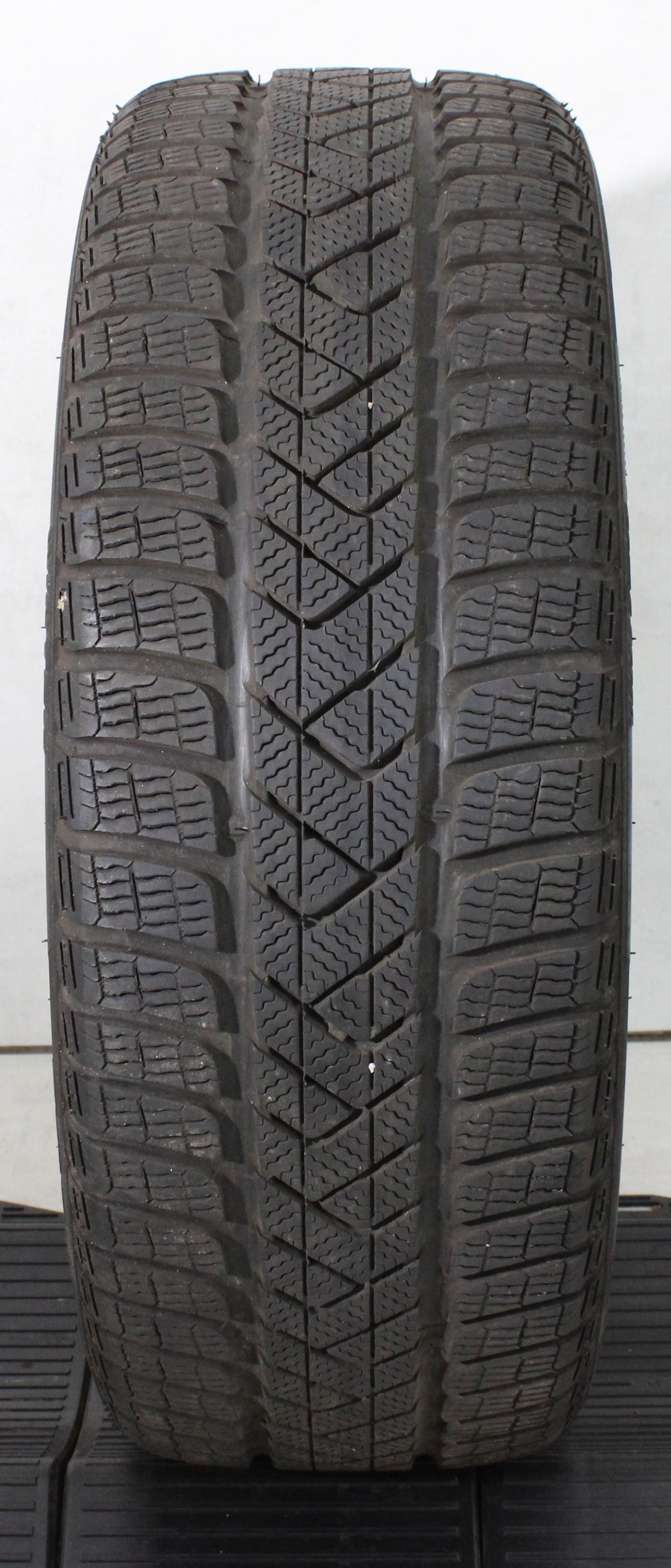 1 x 225/40R19 93H Winterreifen Pirelli Sottozero 3 Runflat 6-6,5mm 2020