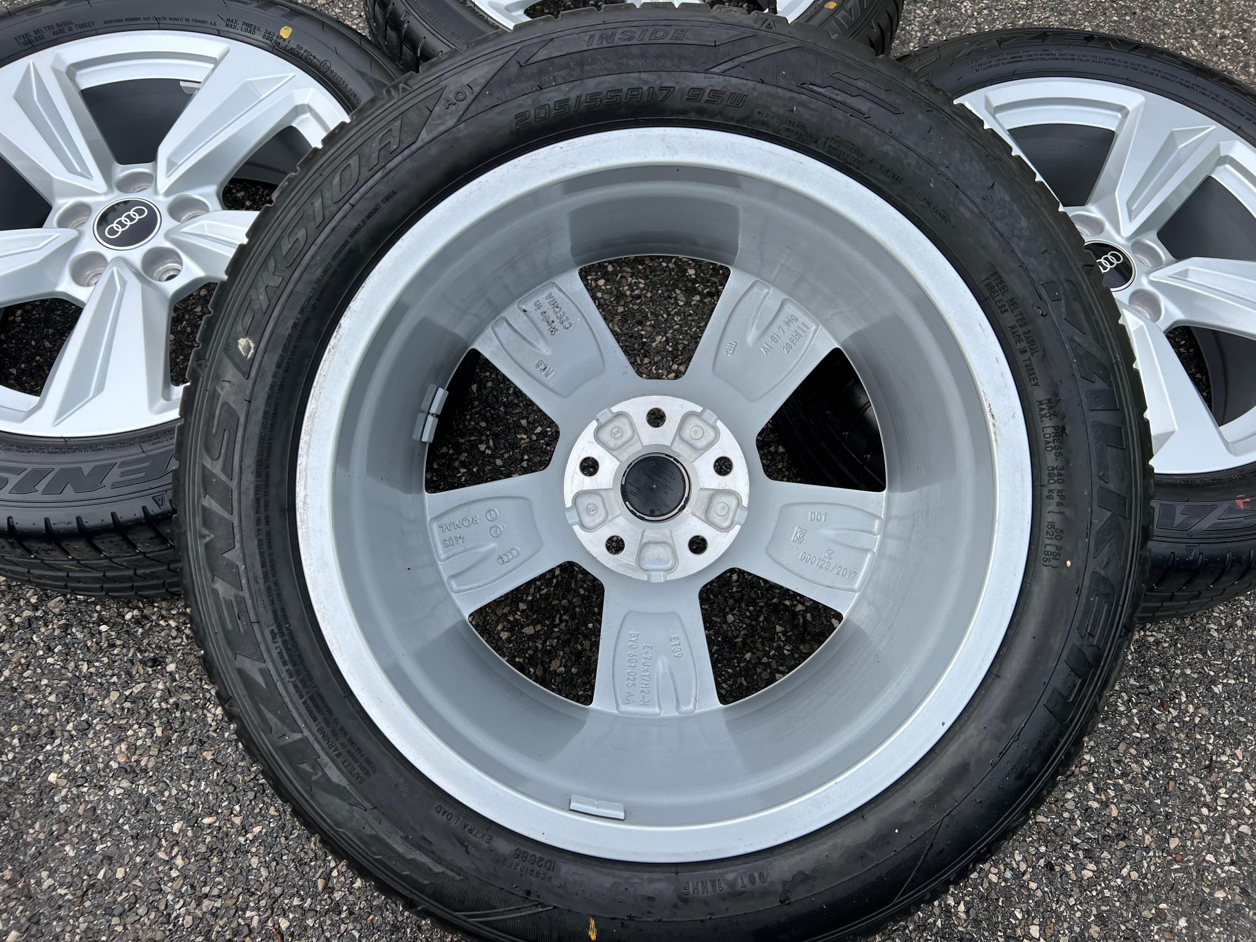 4 ROUES D'ÉTÉ ORIGINALES 17" EN ALU AUDI A3 GY 8Y0601025AA 205/55R17 95W FALKEN 2021