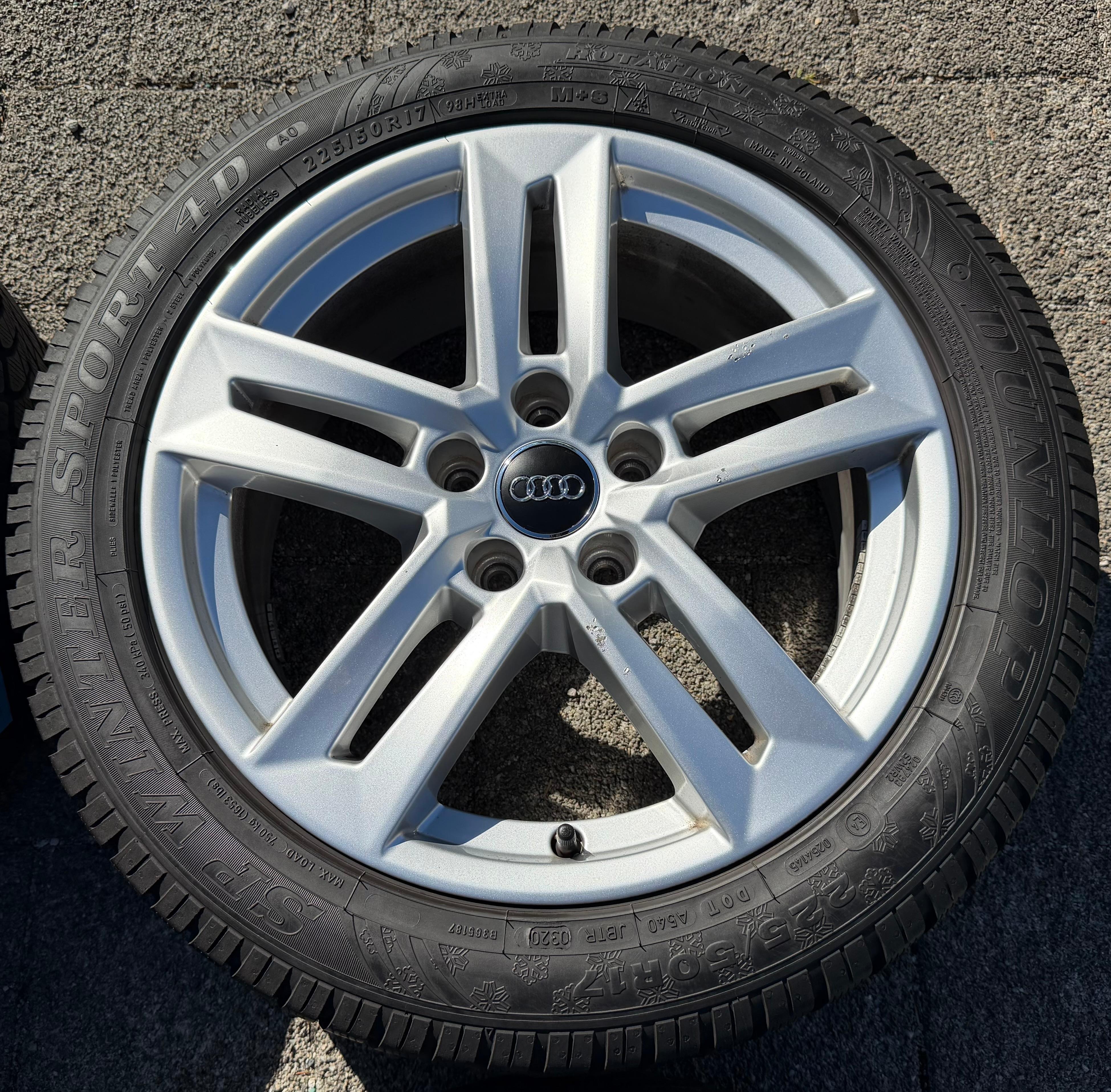 4 Original 17" Alu Winterräder Audi A4 B9 8W 8W0601025P 225/50R17 98H Dunlop 2022