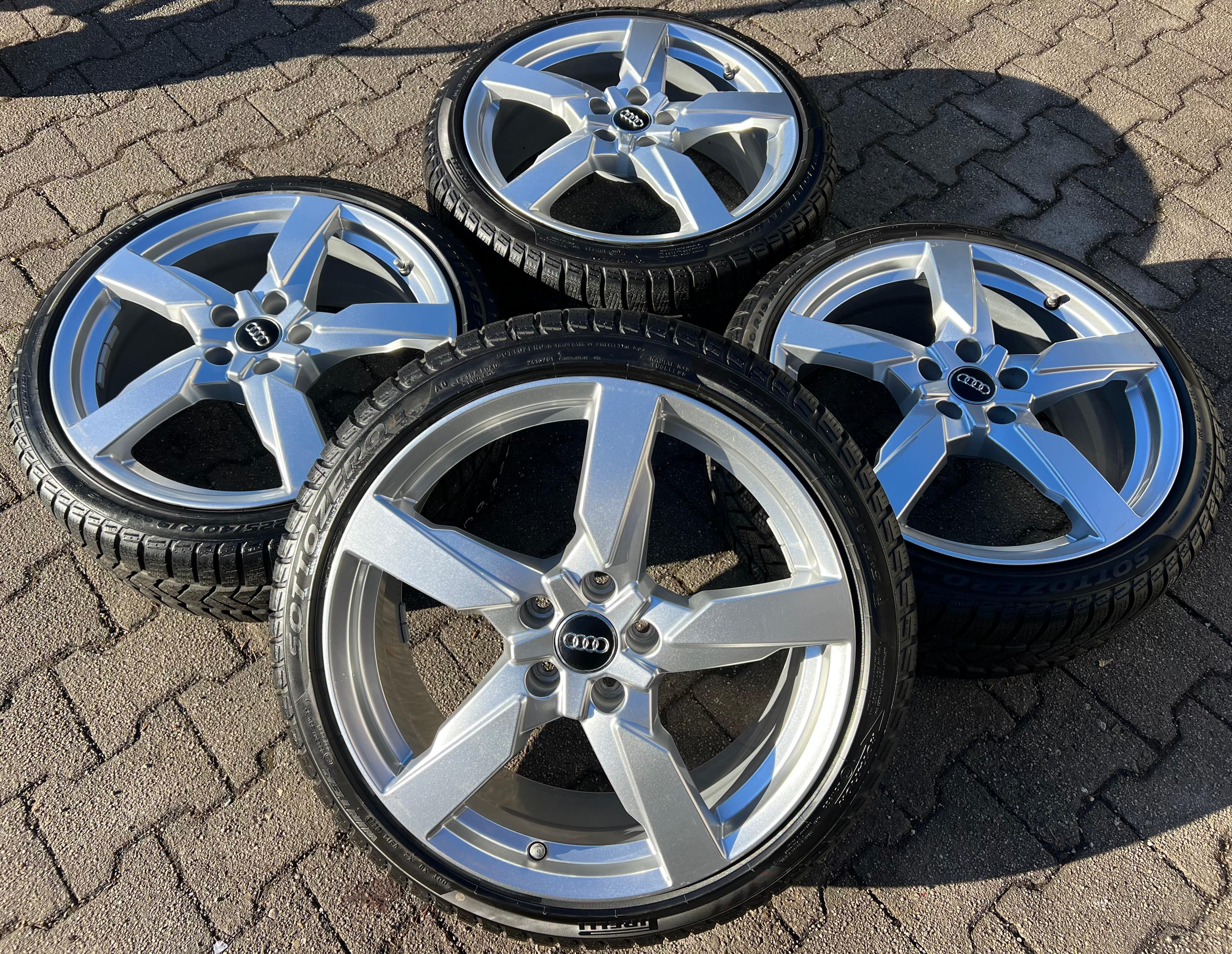 4 RUOTE IN LEGA INVERNALI ORIGINALI DA 19" AUDI TT TTS 8S 8S0601025AG 225/40R19 93V PIRELLI