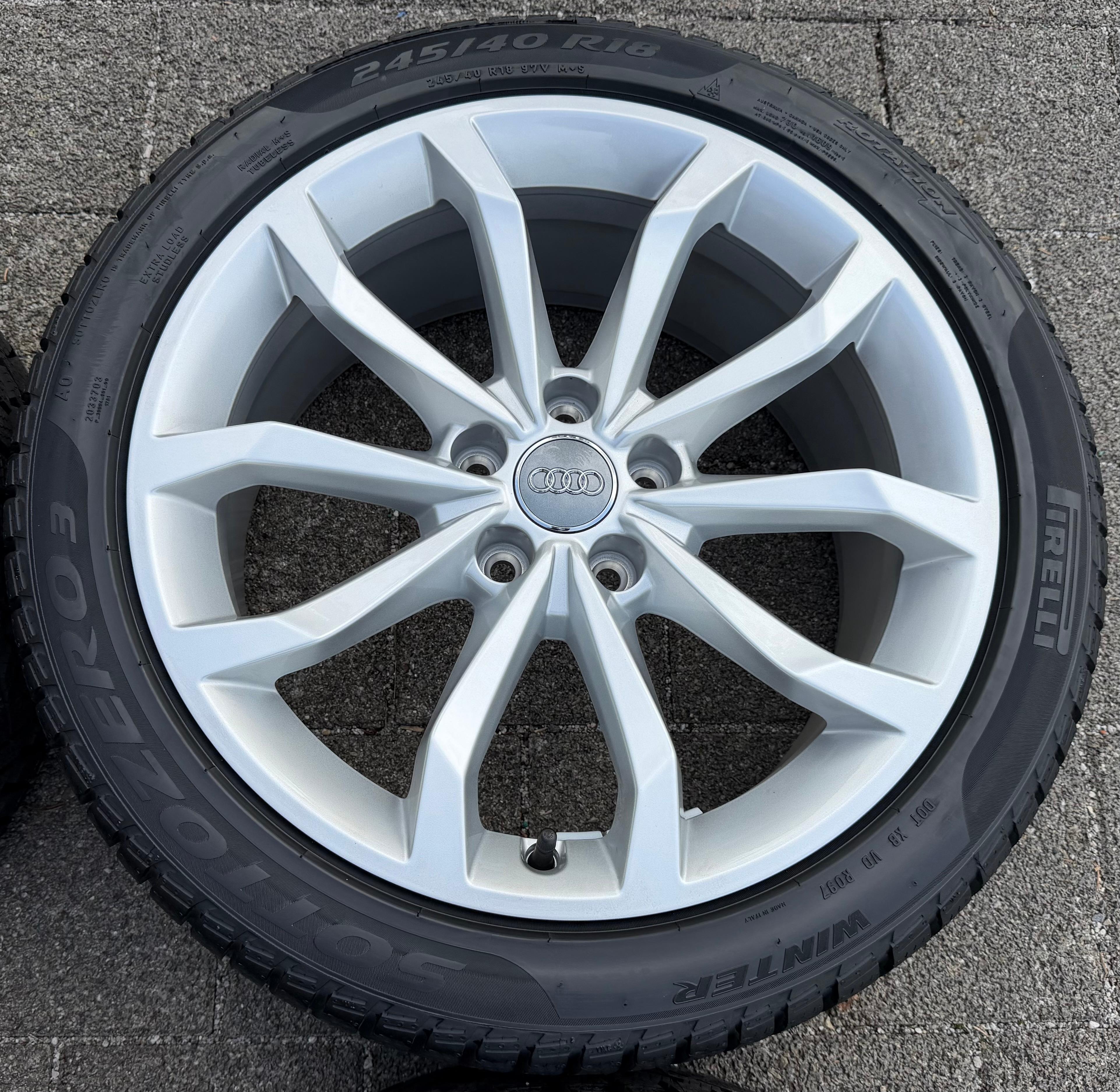 4 Original 18" Alu Winterräder Audi A4 S4 8W B9 8W0601025H 245/40R18 97V Pirelli