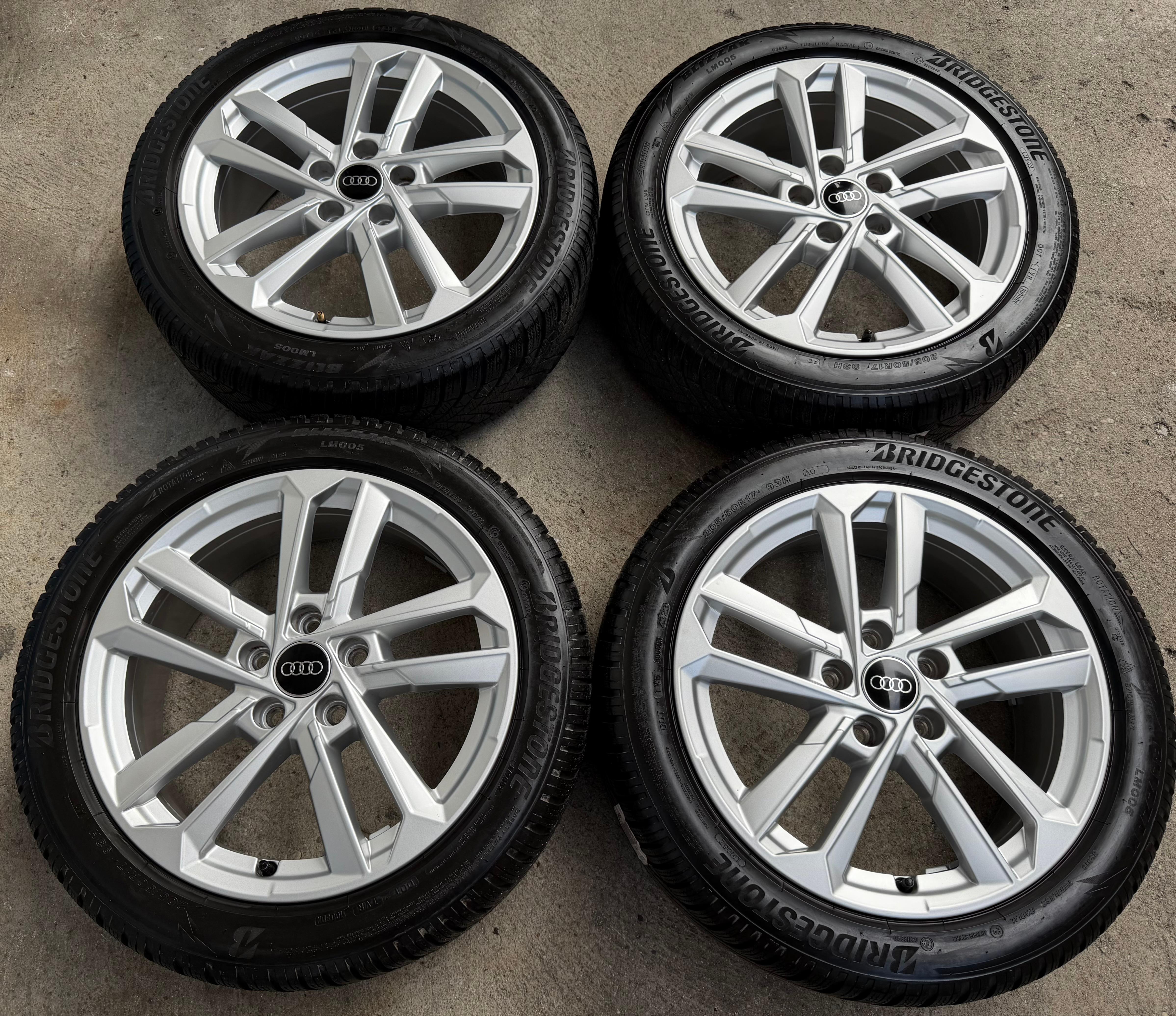 4 Original 17" Alu Winterräder Audi A3 S3 8Y 8Y0601025L 205/50R17 93H Bridgestone 2023