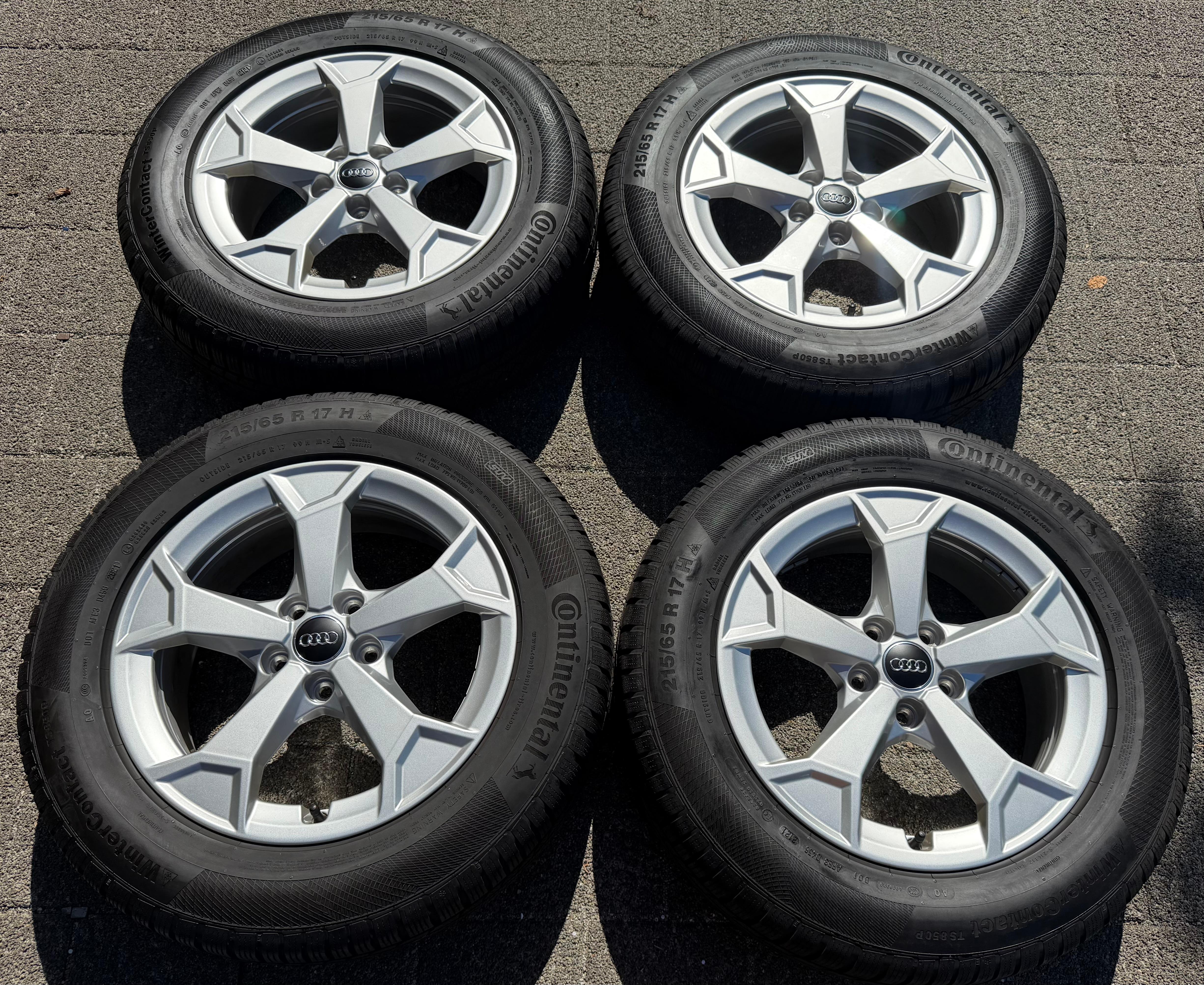 4 Original 17" Alu Winterräder AUDI Q3 F3 F3N 215/65R17 99H Continental 2021