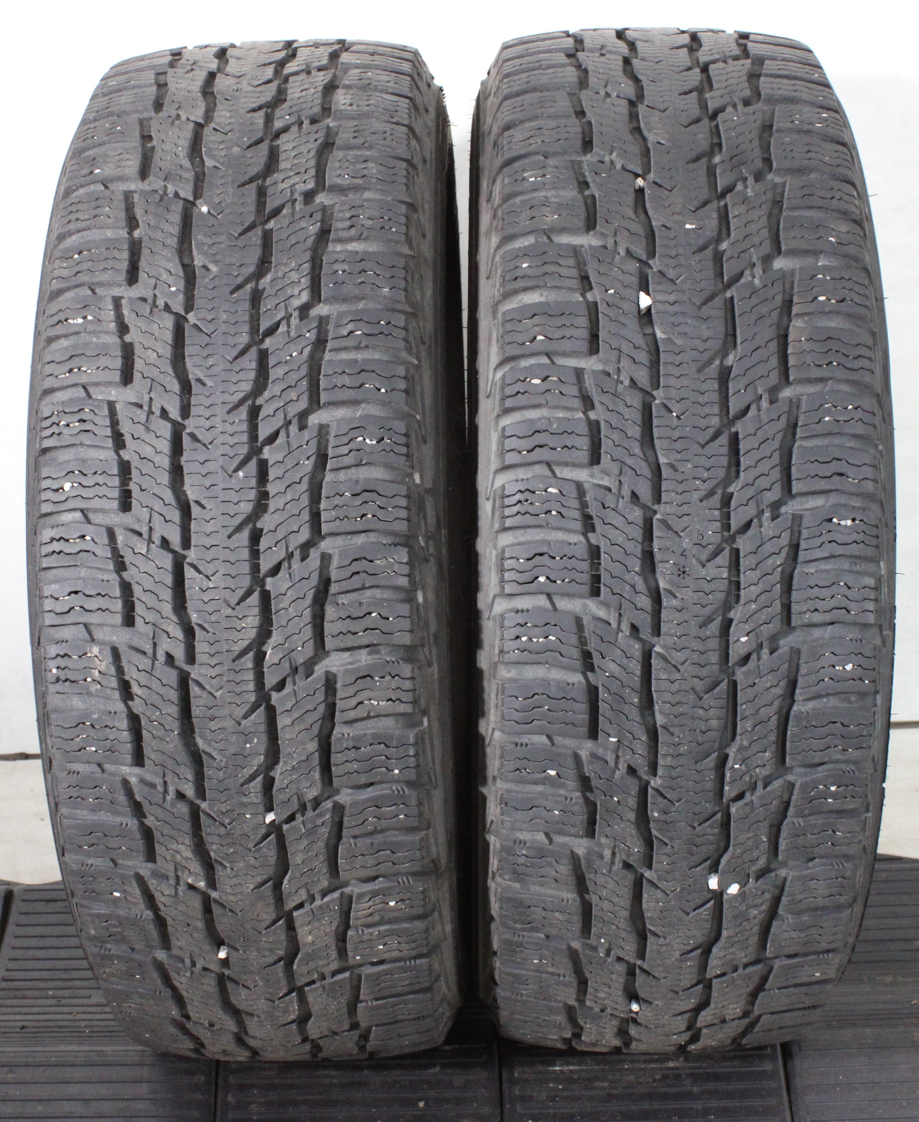 2 x 235/65R16C 121/119R Winterreifen Nokian WRC3 7mm 2019