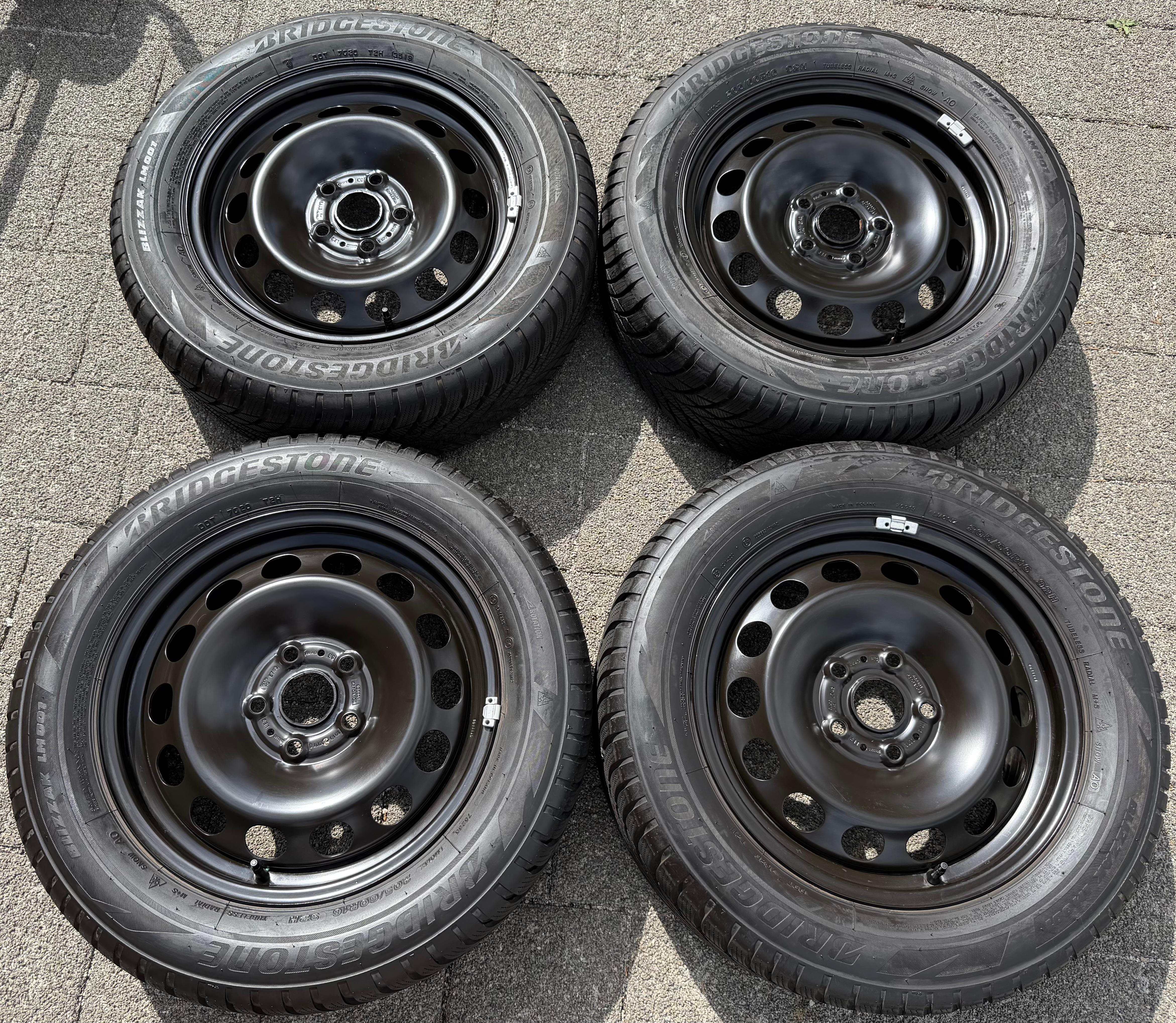 4 Winterräder Audi Q2 GA VW T-Roc Skoda Karoq 205/60R16 92H Bridgestone 5Q0601027AM