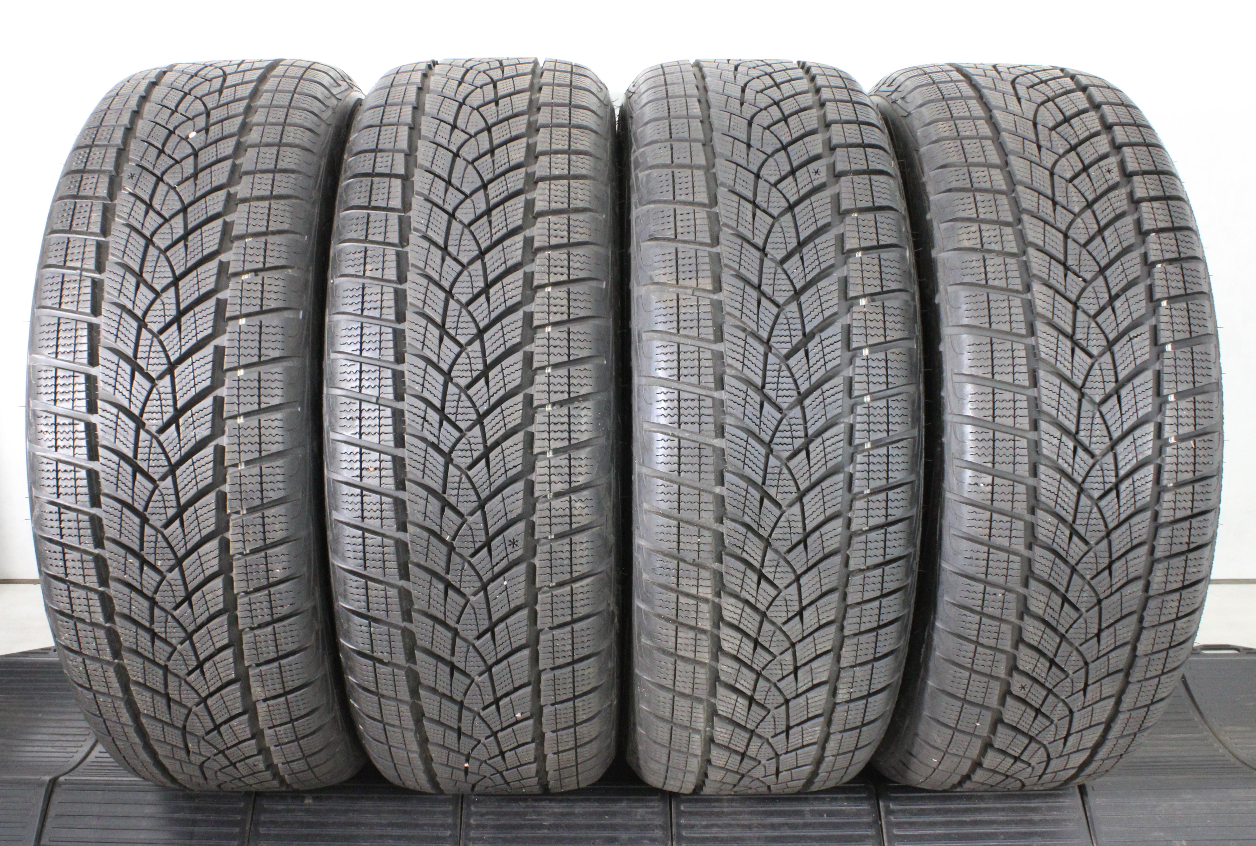 4 x 215/55R18 95T Winterreifen Goodyear Ultra Grip Performance 8mm 2020 Freihaus