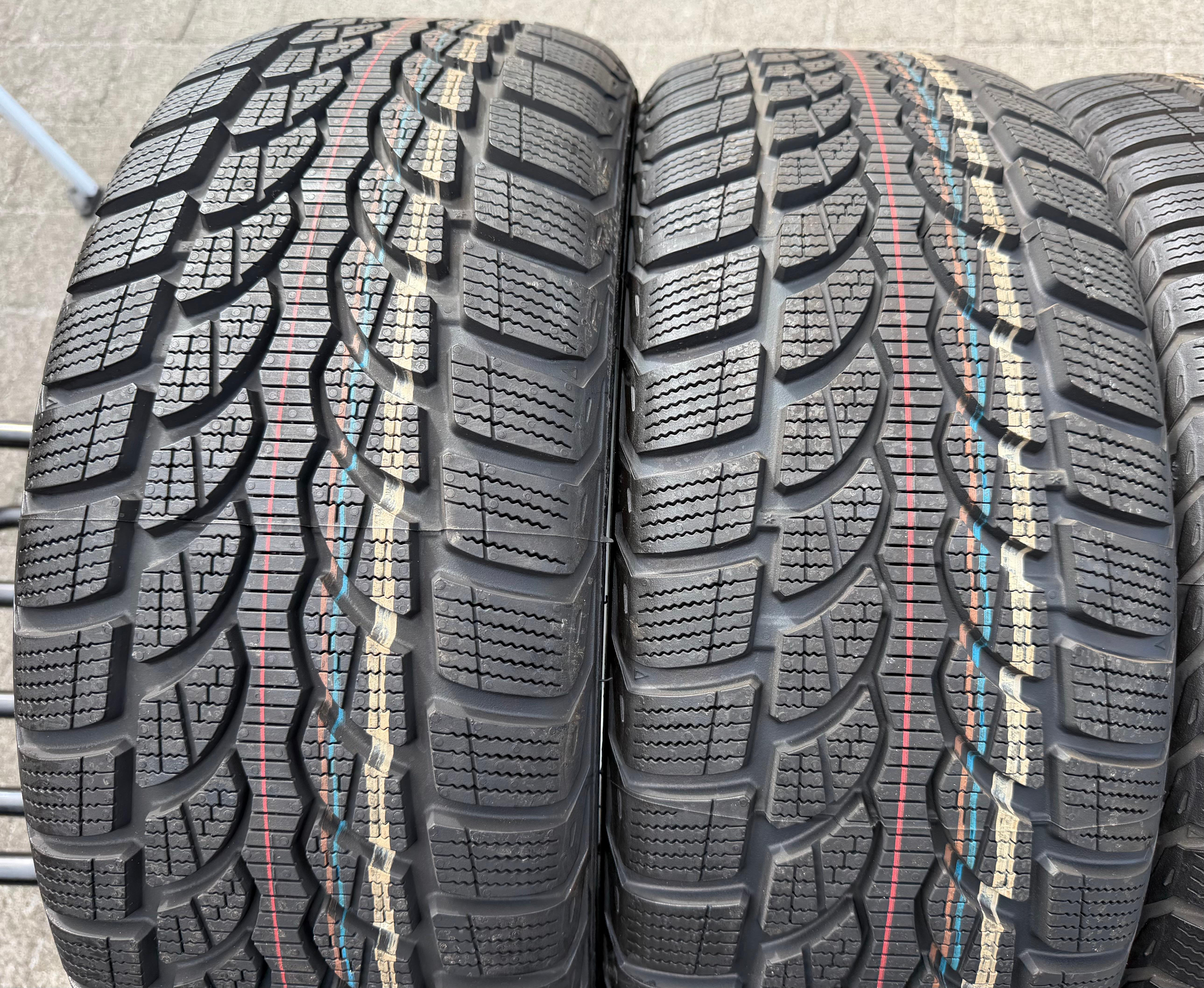 4 Original 17" Alu Winterräder Audi A3 S3 8V 8V0601025DH 205/50R17 93H Bridgestone