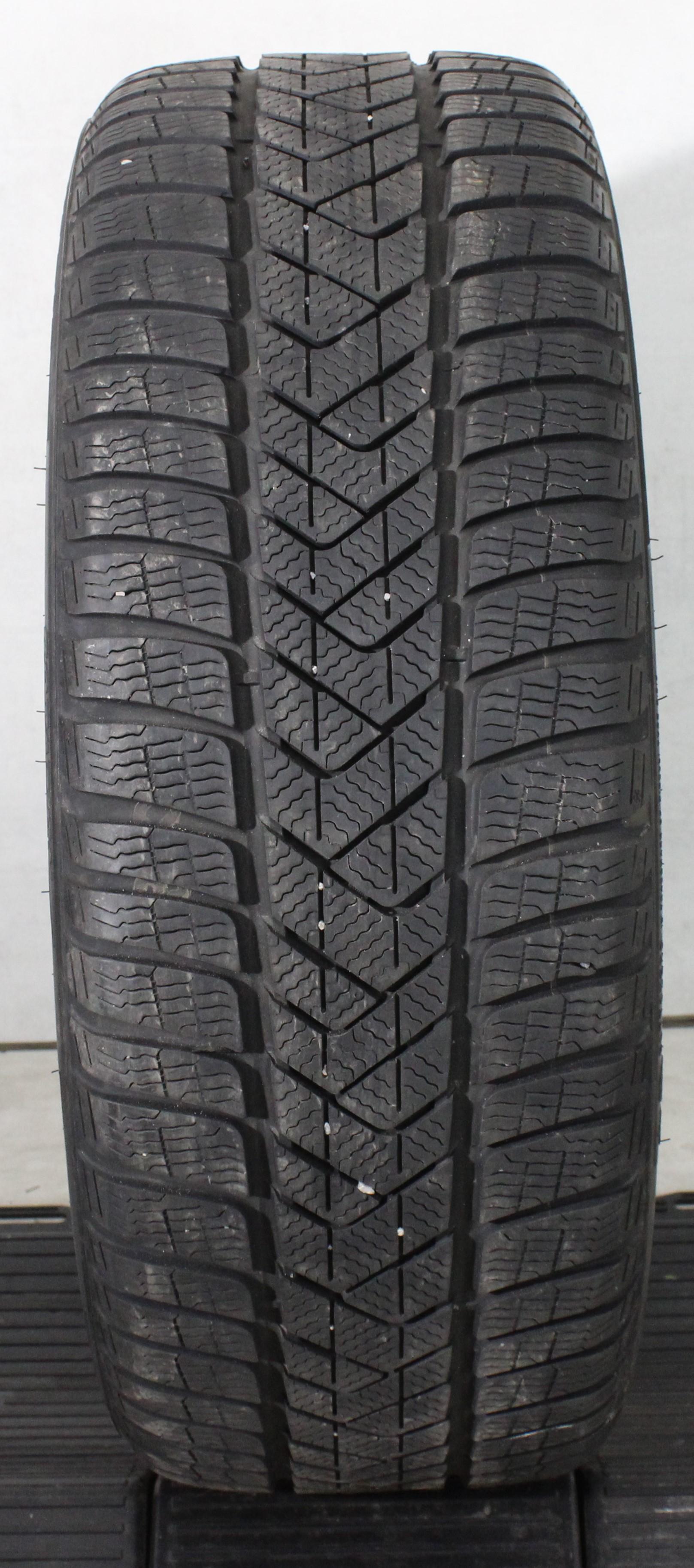 1 x 225/45R18 95H Winterreifen Pirelli Sottozero 3 Runflat 6-6,5mm 2024 *