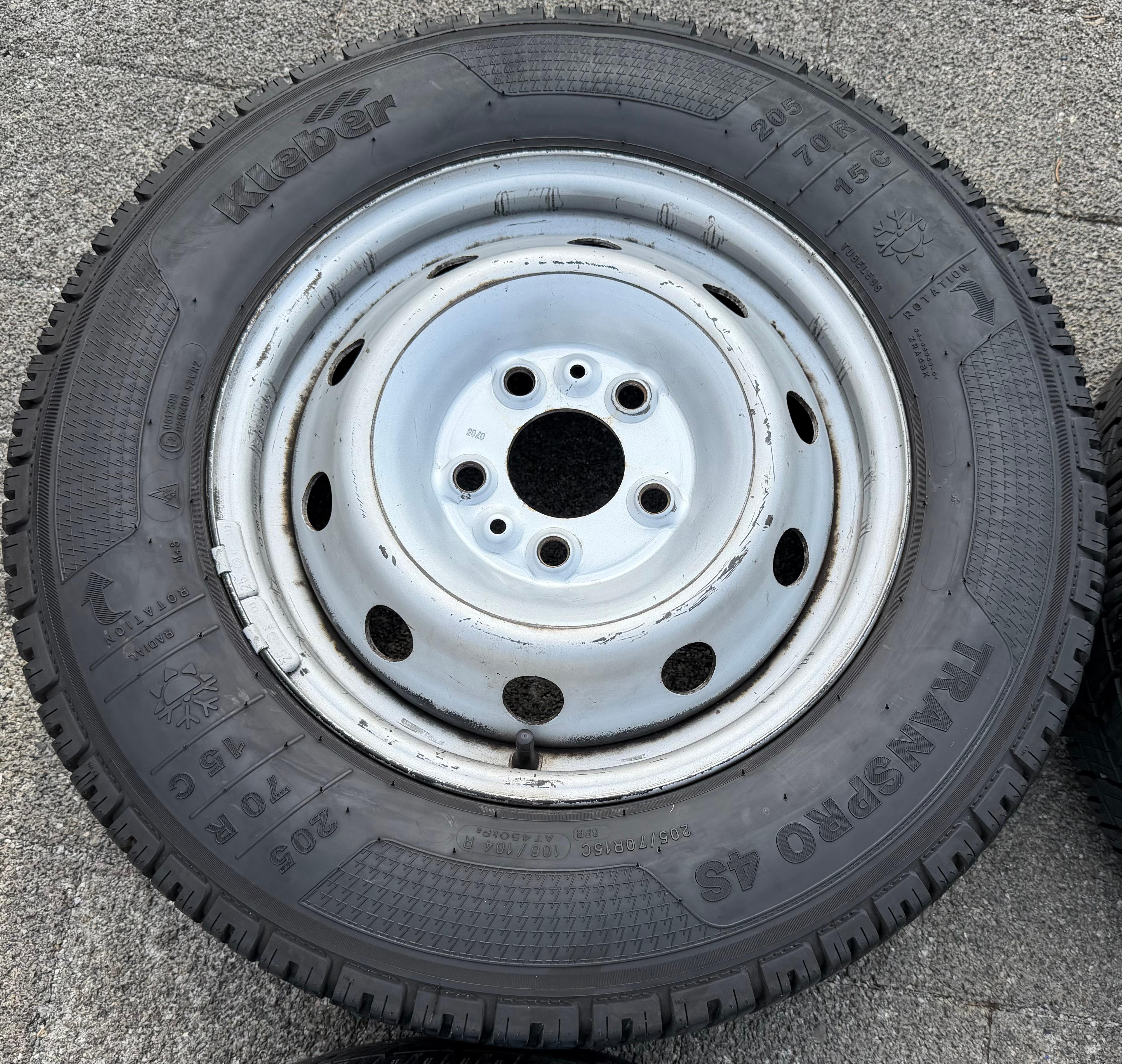 4 Ganzjahresräder Fiat Ducato Citroen Jumper Peugeot Boxer 205/70R15C 106/104R 2022 Allwetterreifen