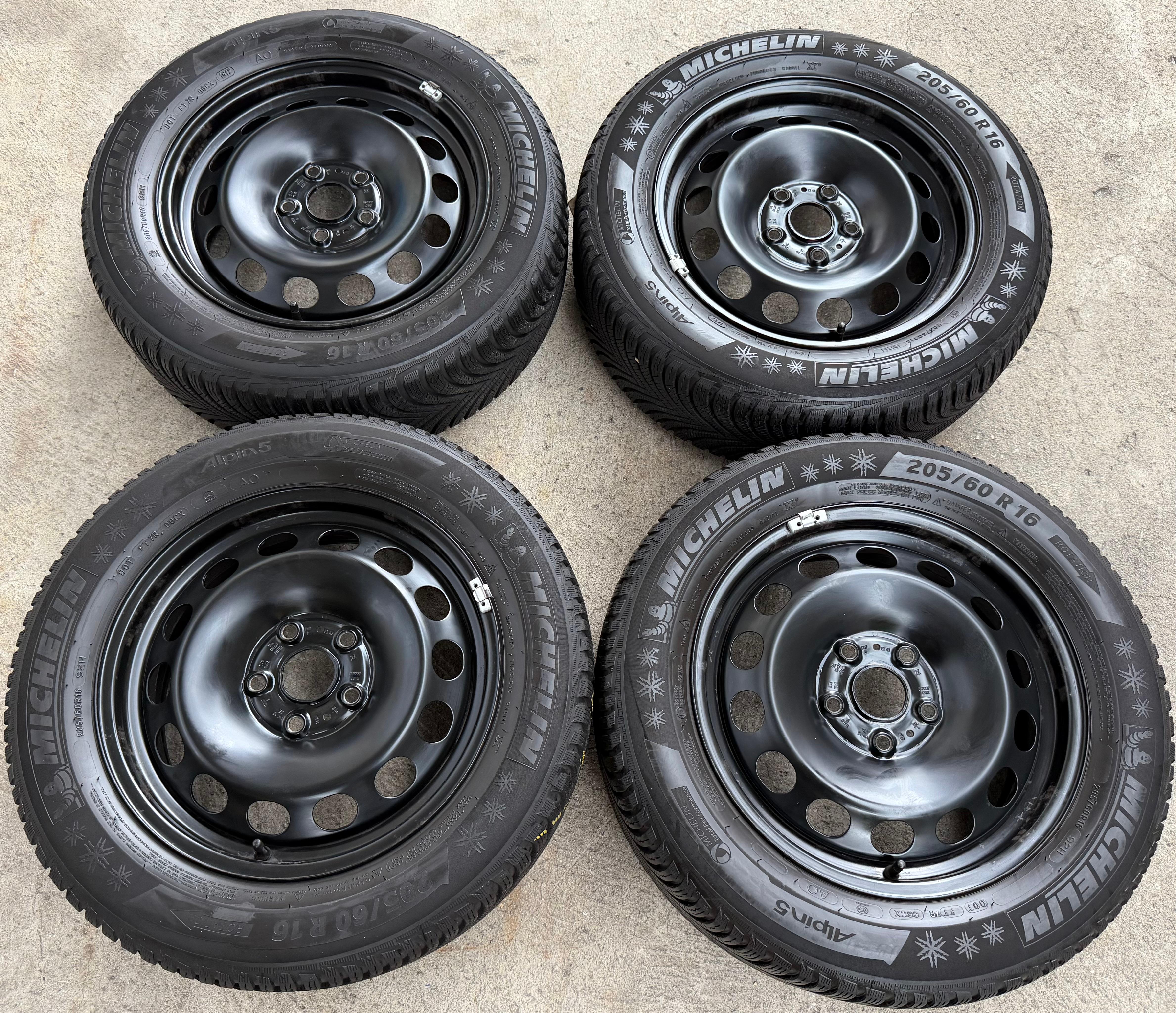 4 Winterräder Audi Q2 GA VW T-ROC A11 205/60R16 92H Michelin Alpin 5 Winterreifen