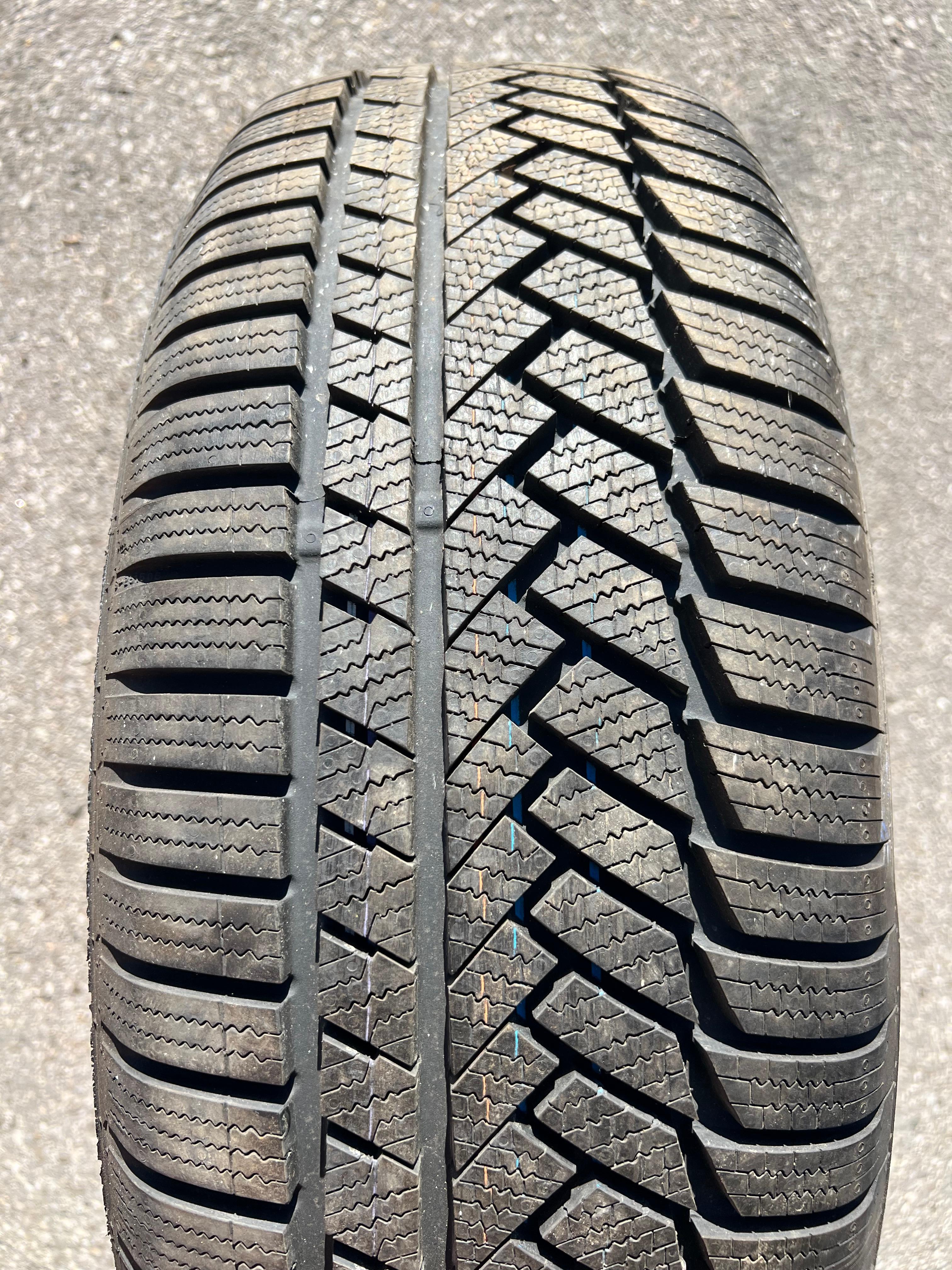 1 x 235/50R19 99V Winterreifen Continental Winter Contact TS850P AO 8mm 2020