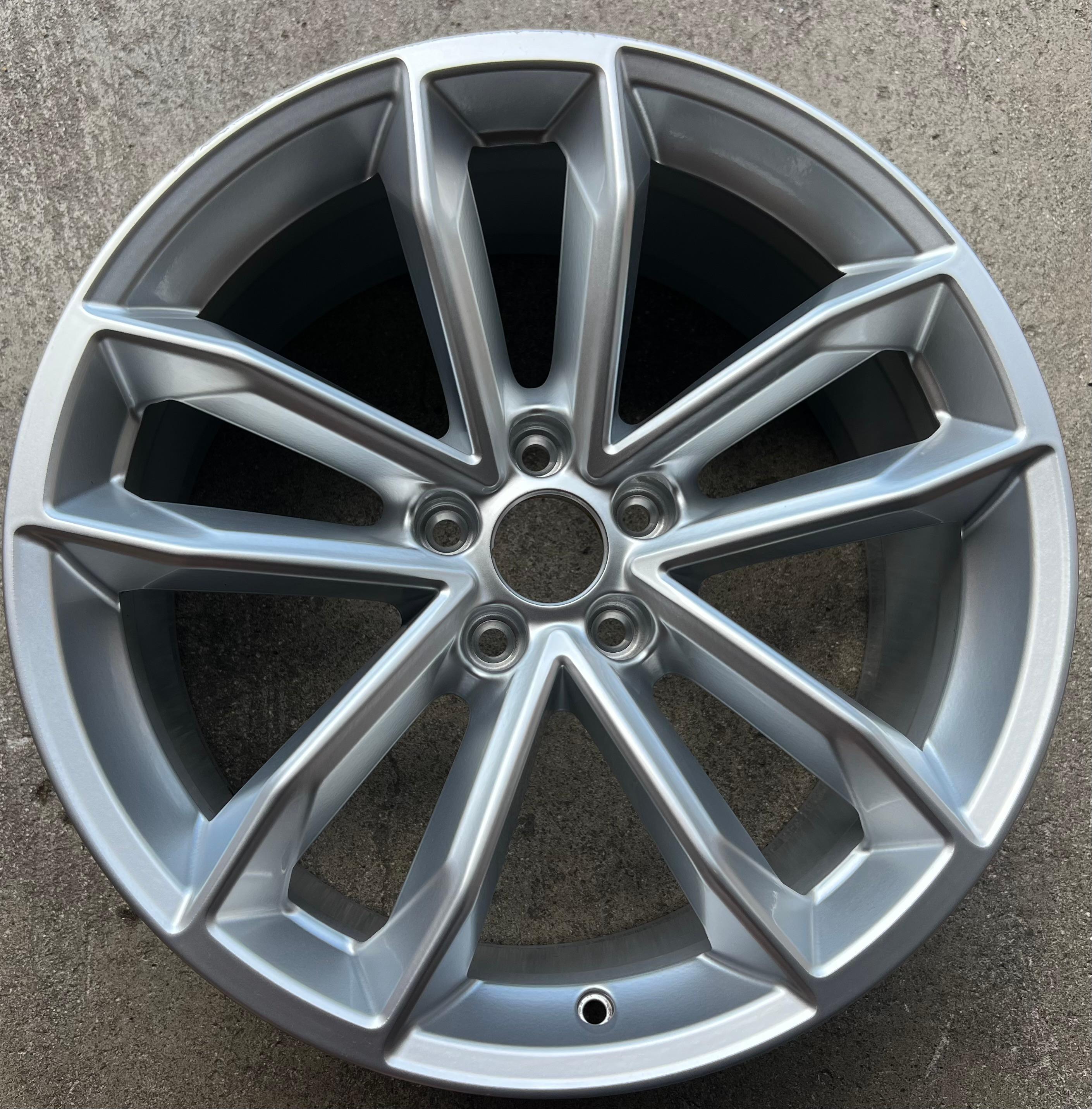 1 X ORIGINAL 19" ALUFELGE FELGE AUDI A5 S5 F9 8W 8W0601025DG 8,5x19 ET32 FREIHAUS