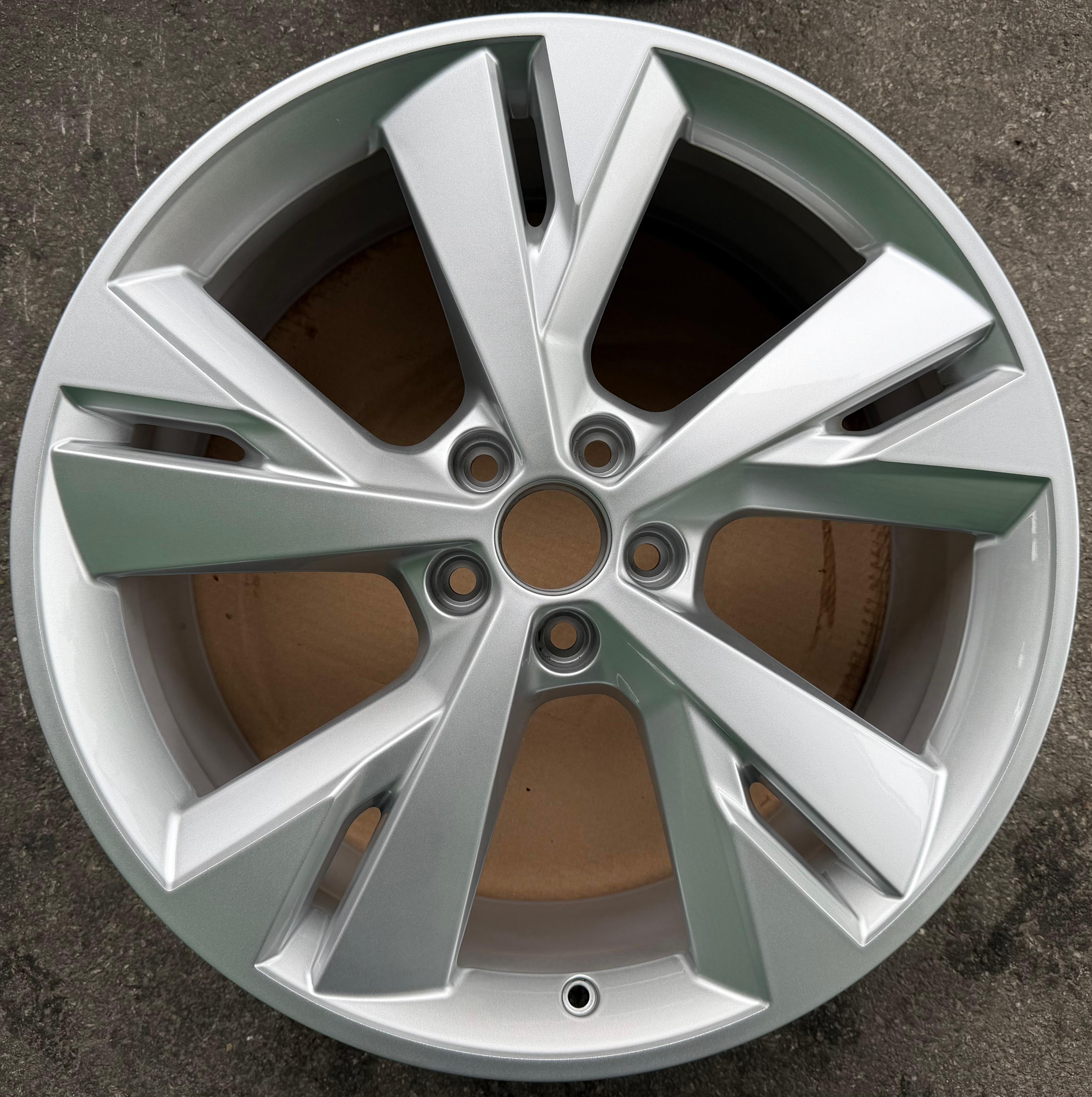 1 jante en alliage d'origine de 20 pouces pour Audi Q4 e-tron, référence 89A601025D, 8x20, déport ET45, livraison gratuite