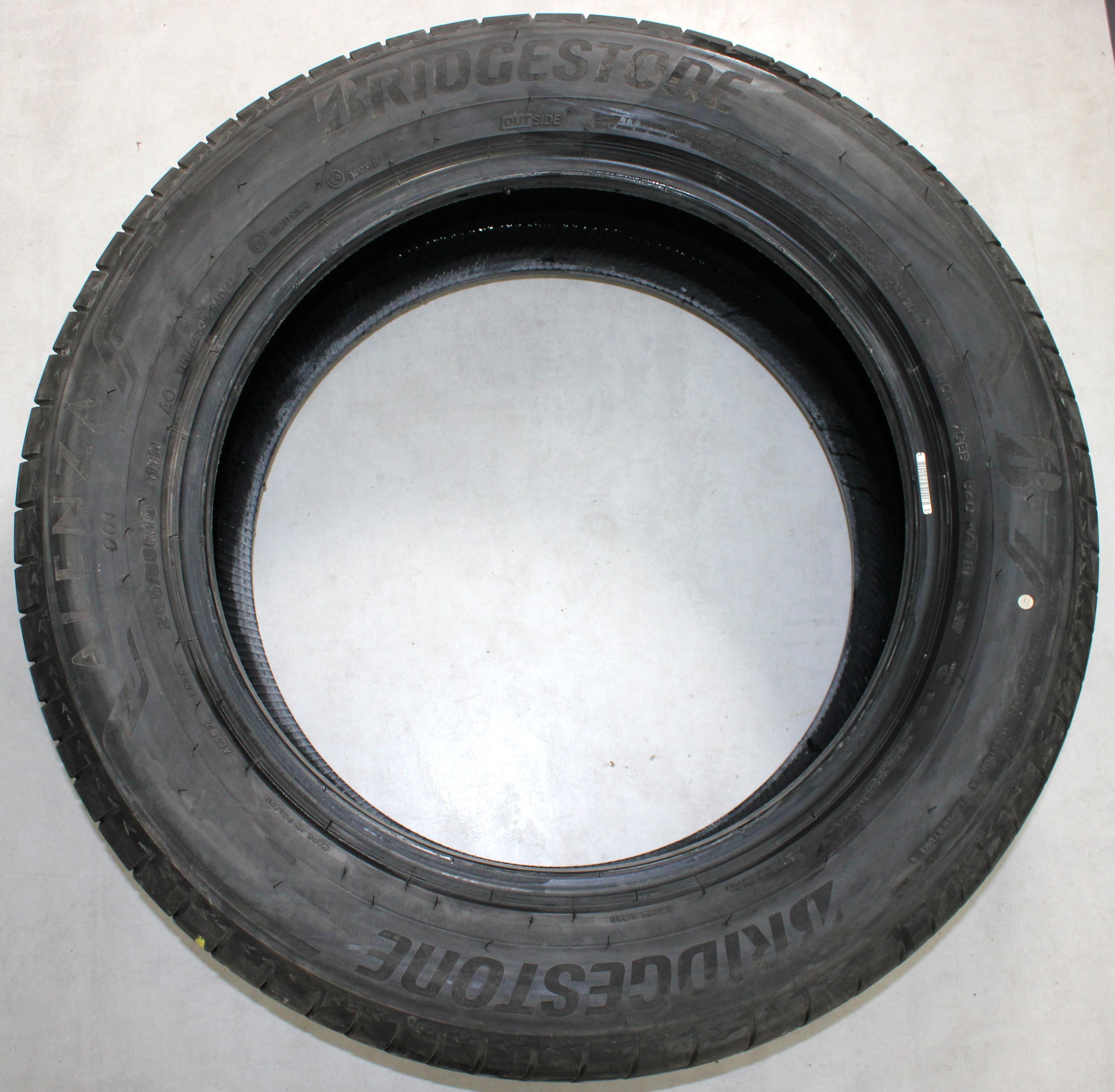 4 x 255/55R19 111H Sommerreifen Bridgestone Alenza 001 7-7,5mm 2018 AO