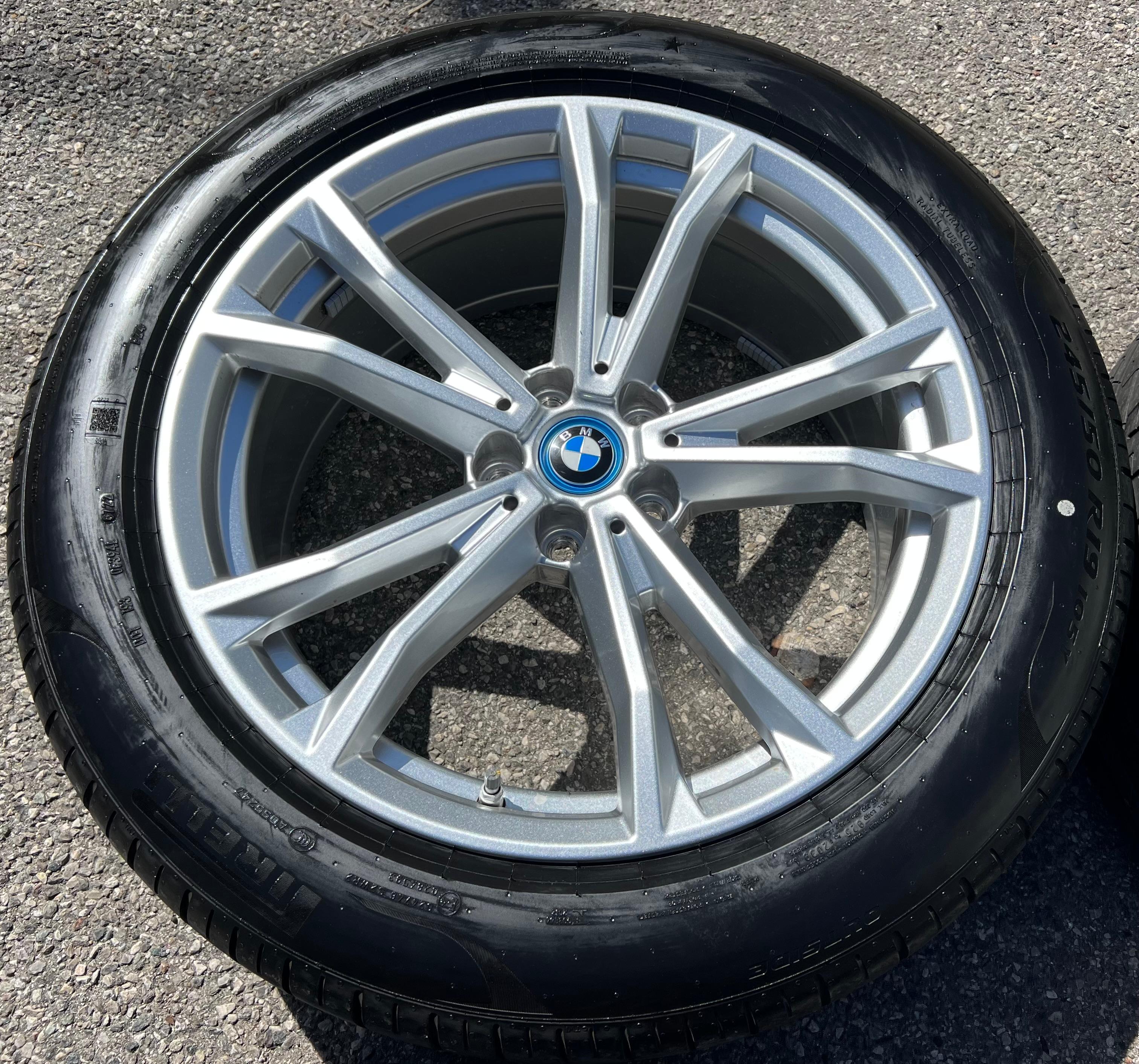 4 jantes d'été en aluminium d'origine de 19 pouces pour BMW Série 7 G70, modèle 903 X3 G45  245/50R19 105Y 2022