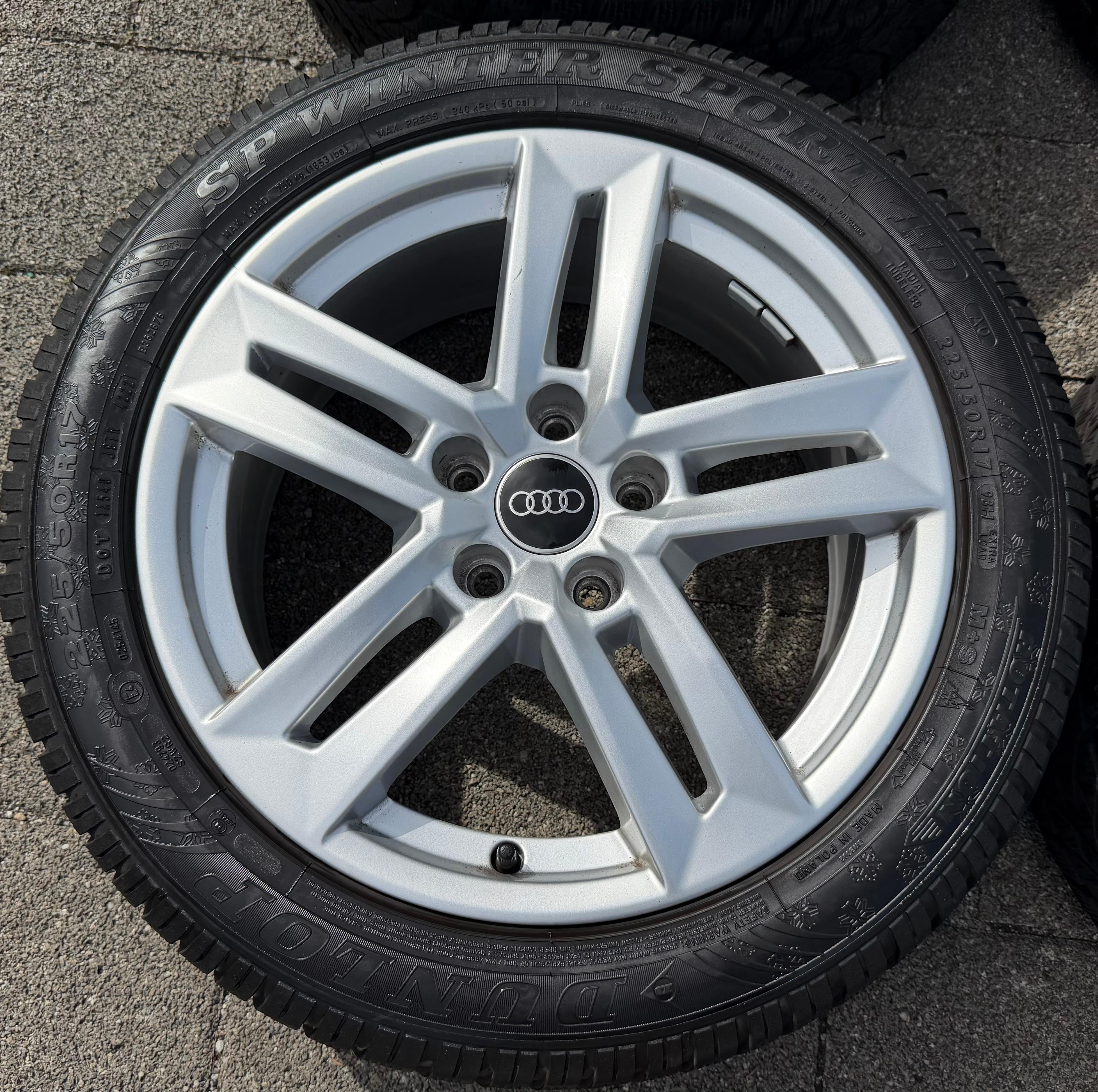 4 Original 17" Alu Winterräder Audi A4 B9 8W 8W0601025P 225/50R17 98H Dunlop 2022