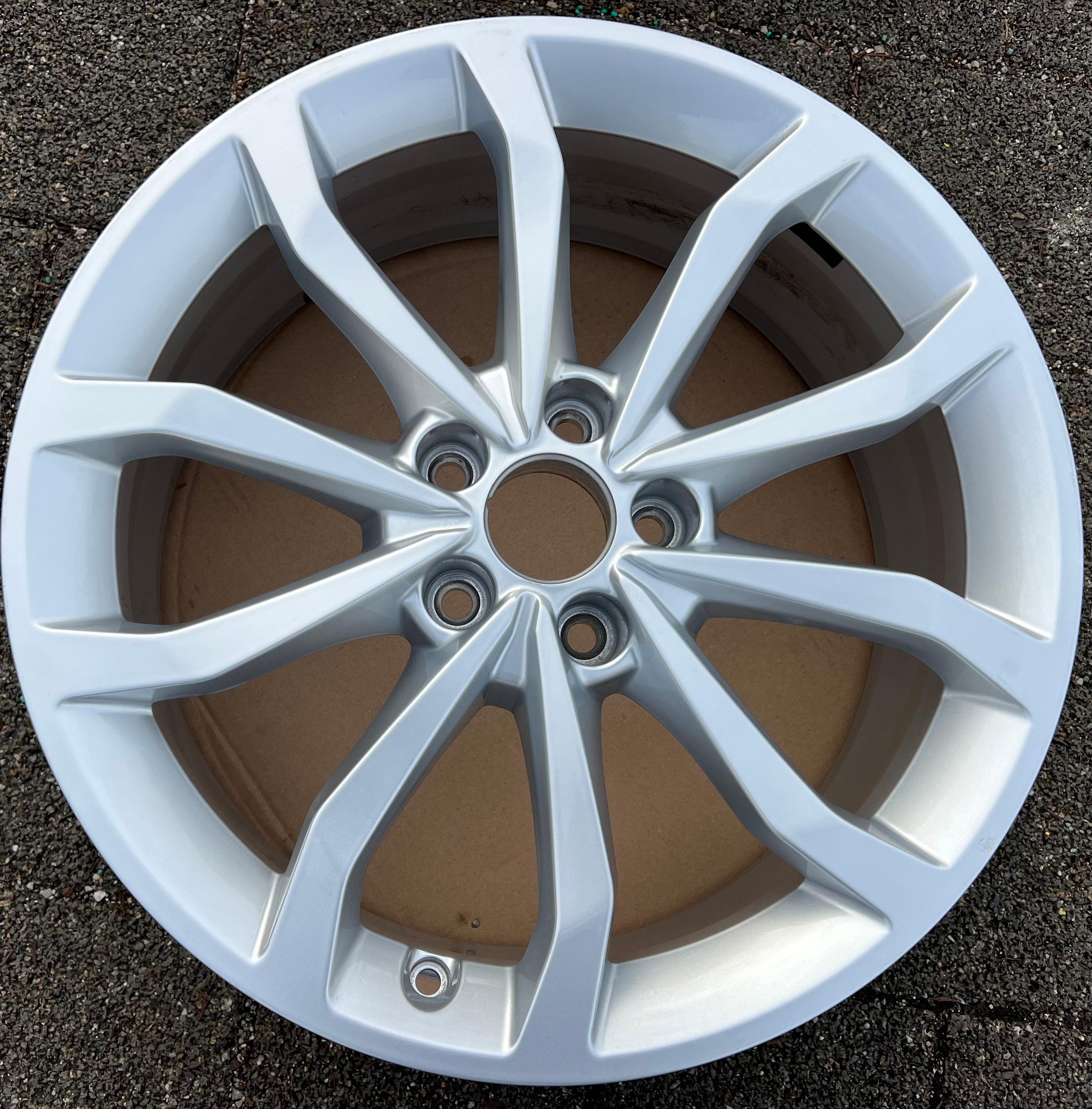 1 X ORIGINAL 18" ALUFELGE FELGE AUDI A4 8W 8W0601025ED 7,5x18 ET39 FREIHAUS