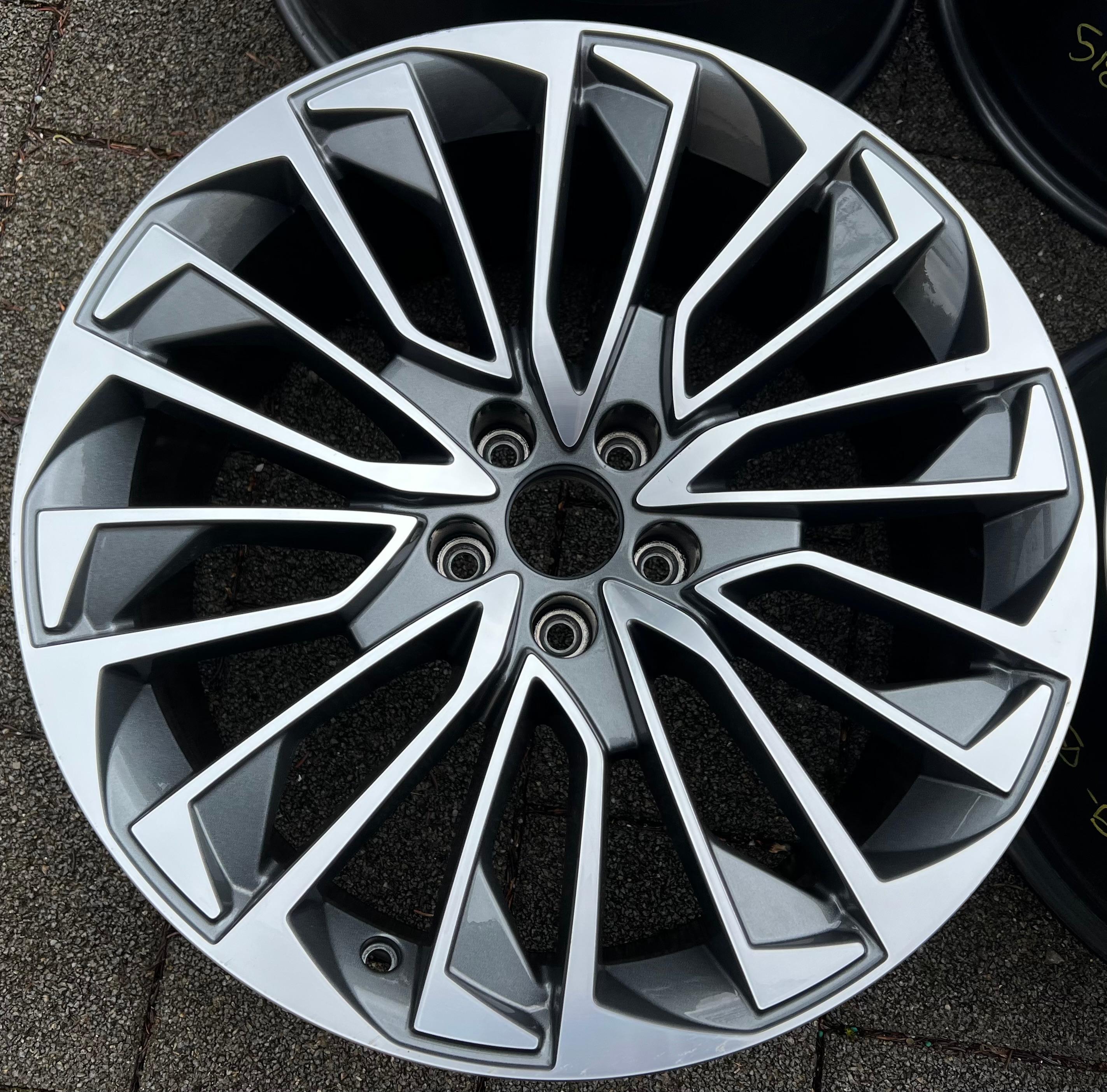 4 ORIGINAL 18" ALUMINIUM WHEELS AUDI A7 S7 4K 8,5x19 ET27 4K8601025T FREIHAUS