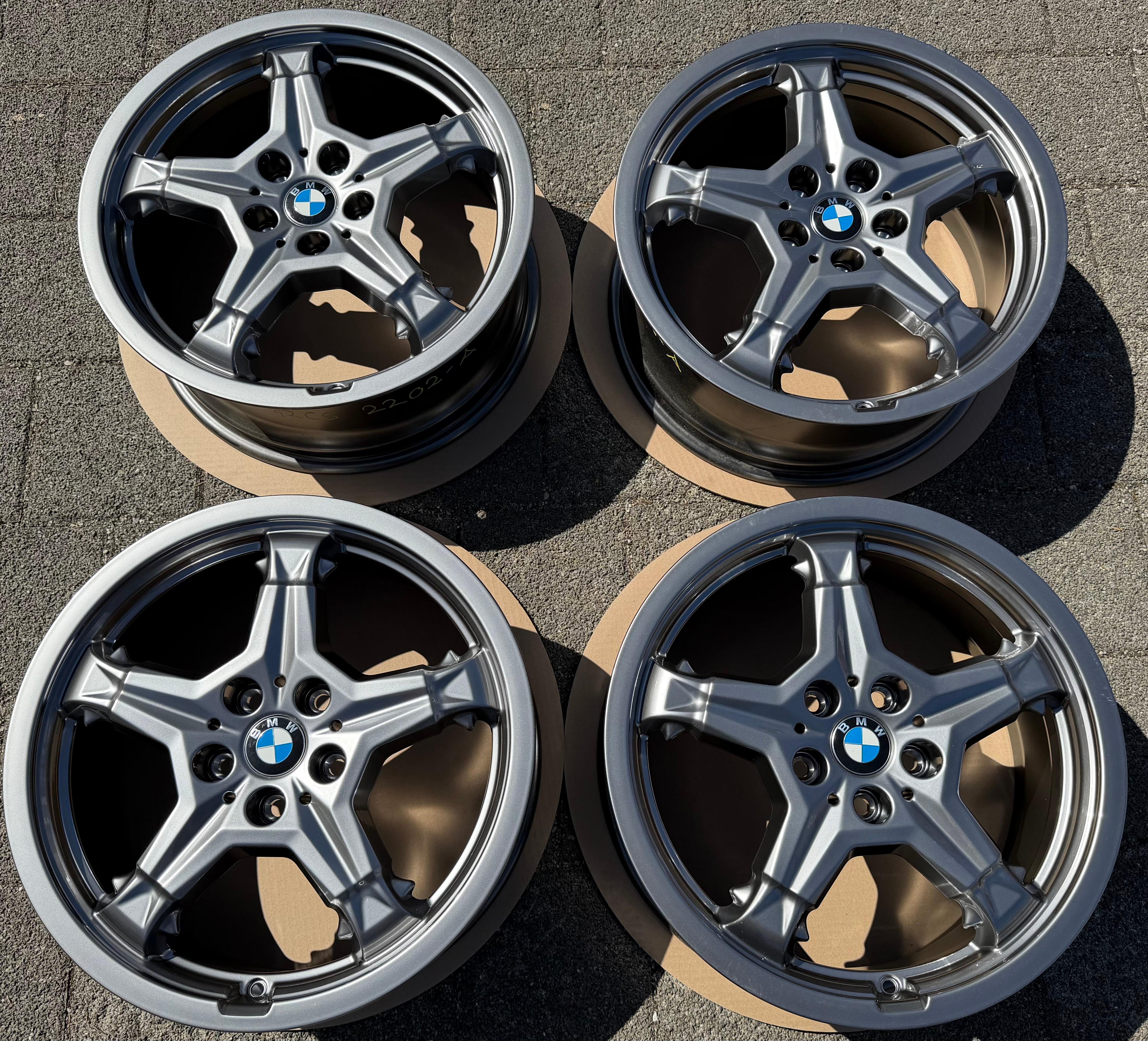 ORIGINAL 18" ALUFELGEN FELGEN BMW X1 iX1 U11 X2 U10 STYLING 866 6898040 NEU