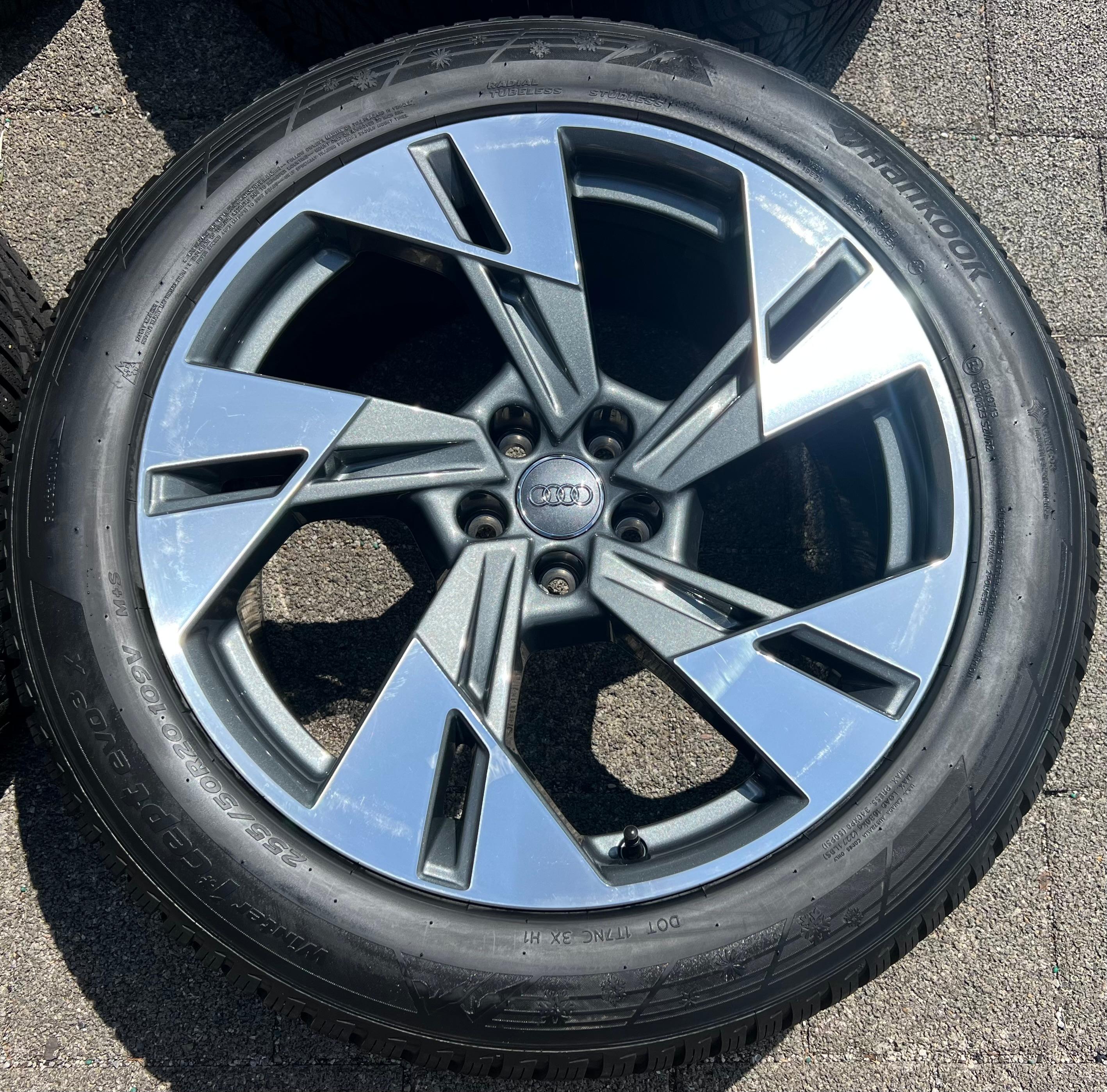 4 ORIGINAL 20" ALU WINTERRÄDER AUDI E-TRON Q8 ETRON 4KE601025T 255/50R20 109V