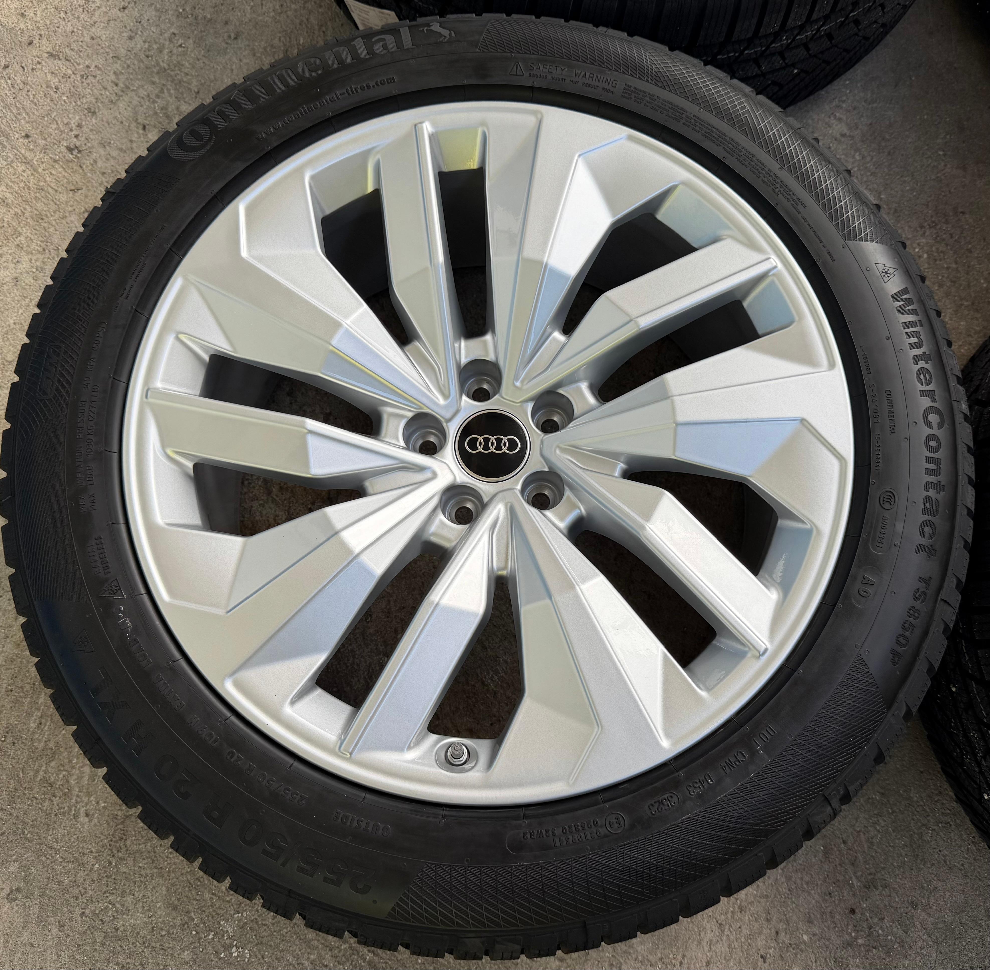 4 Original 20" Alu Winterräder Audi Q8 GE E-Tron 4KE601025N 255/50R20 109H Continental NEU