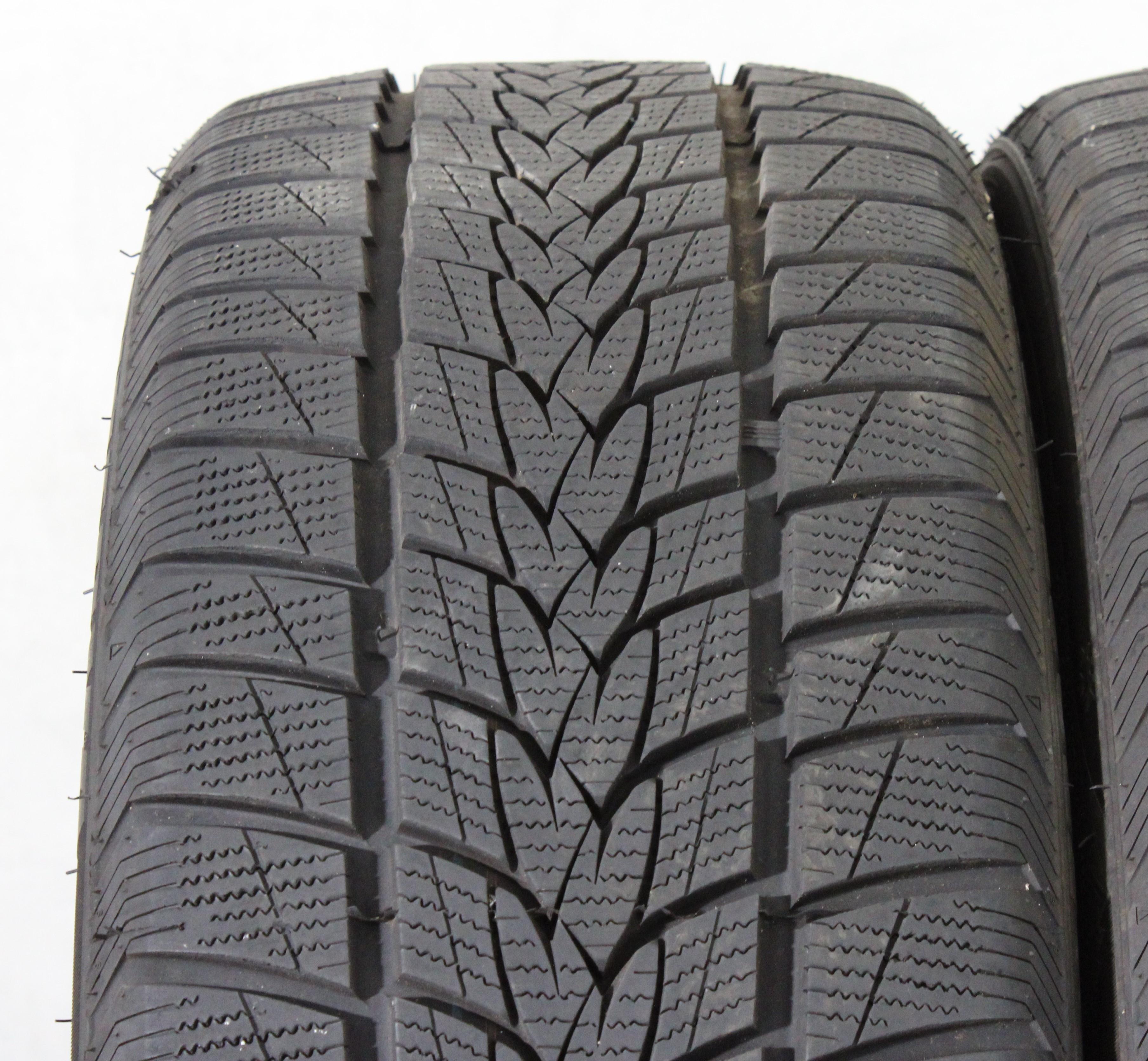 2 x 205/45R17 88V Winterreifen Minerva Frostrack UHP 6,5-7mm 2023 XL