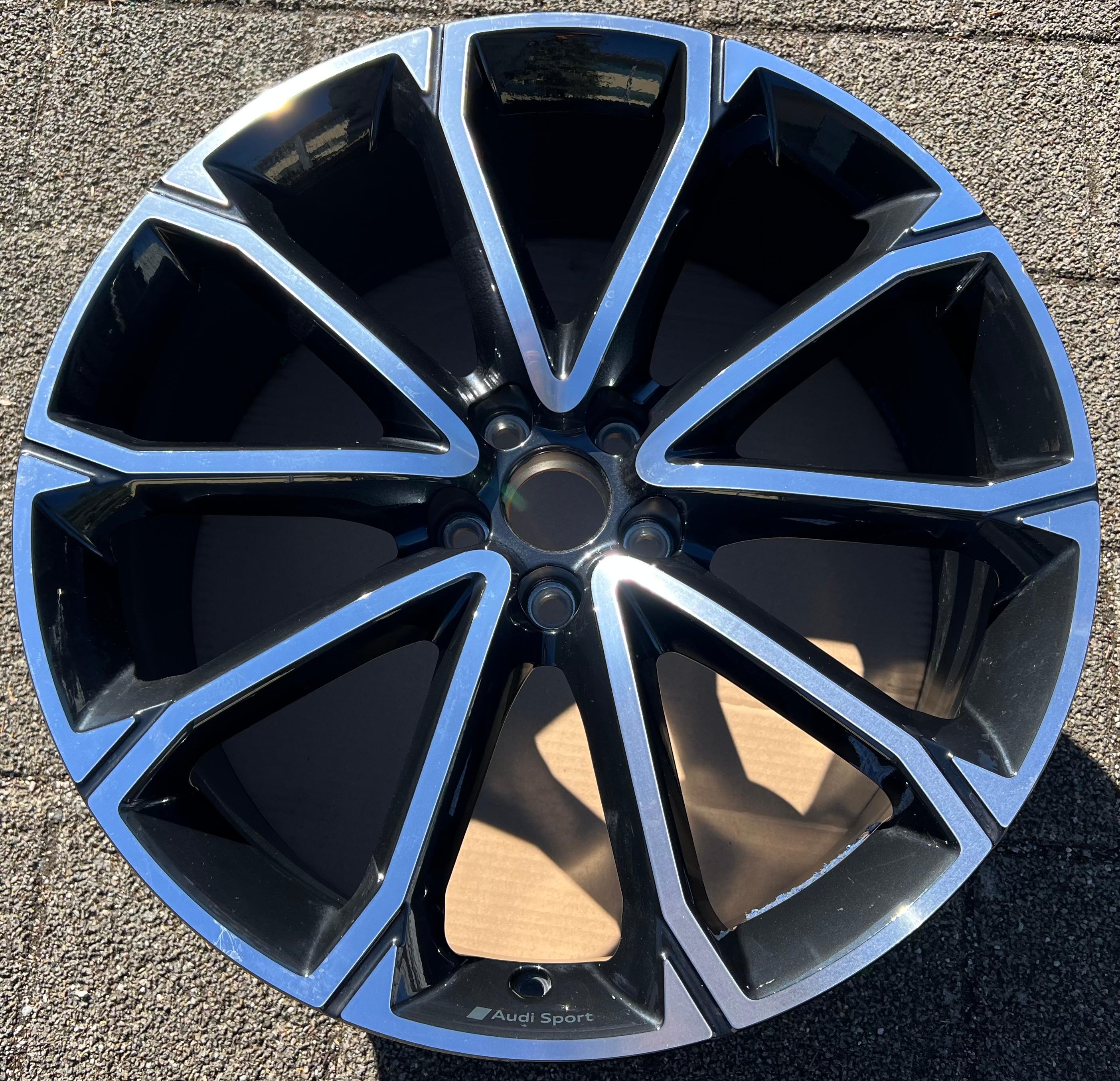 1 X ORIGINAL 21" ALUFELGE FELGE AUDI Q3 SQ3 F3 83A601025AJ 8,5x21 ET38