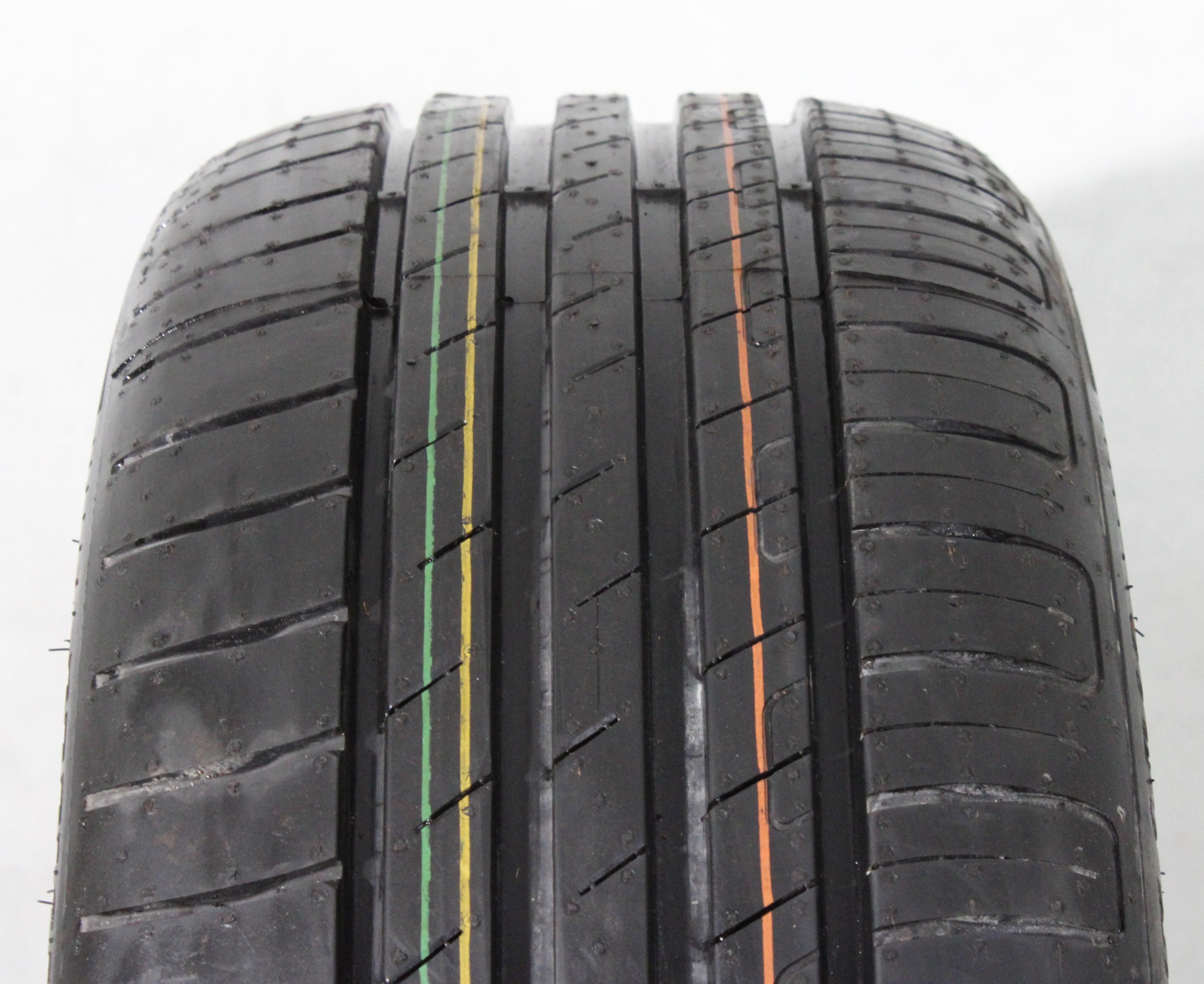 1 x 225/45R18 95W Sommerreifen Goodyear Efficient Grip Performance Volles Profil 2021 XL