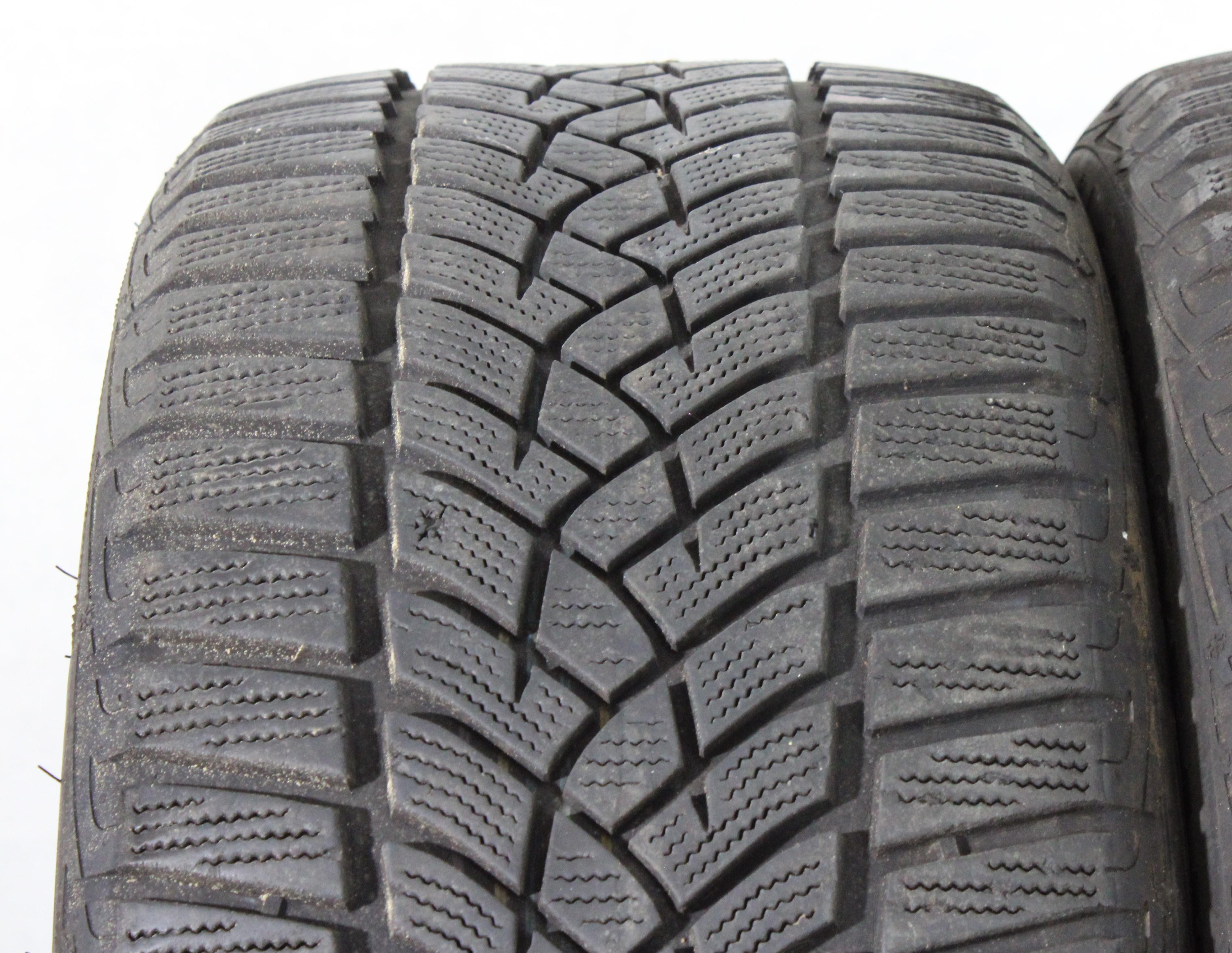 2 x 225/45R17 94H Winterreifen Goodyear Ultra Grip Performance GEN-1 5-6mm 2017