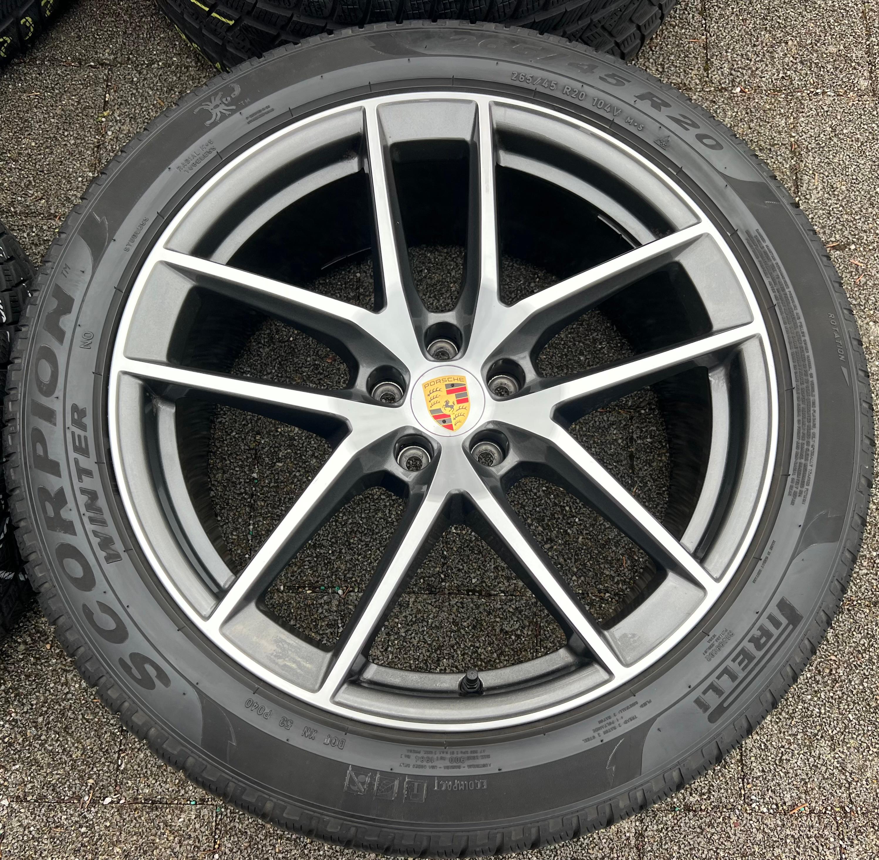 4 ORIGINELE 20" LICHTMETALEN WINTERWIELEN PORSCHE MACAN 265/45R20 104V 295/40R20 106V BANDENDRUKCONTROLESYSTEEM