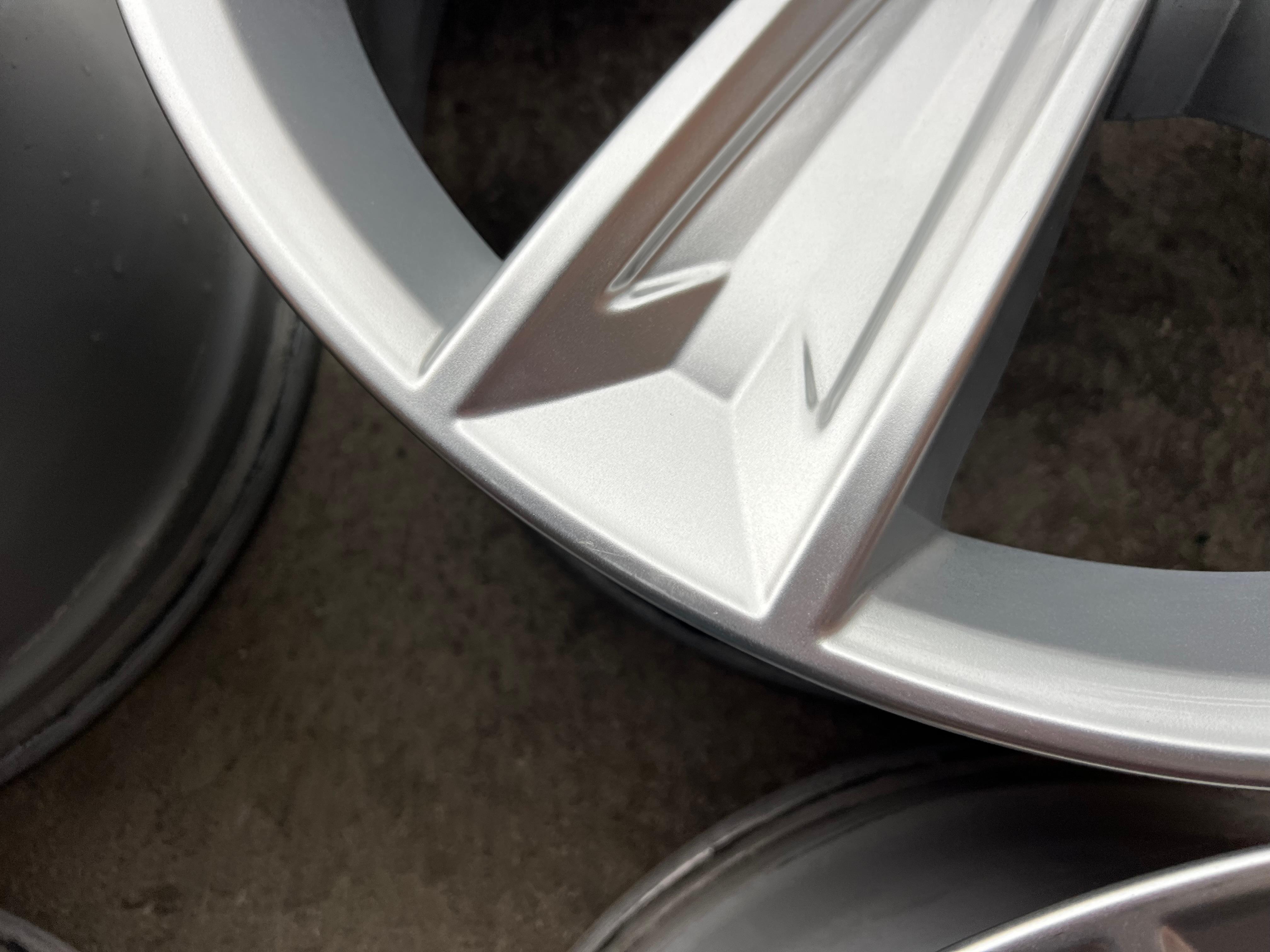 4 ORIGINAL 20" ALUFELGEN AUDI Q8 4M8601025C 9x20 ET20 FELGEN FREIHAUS