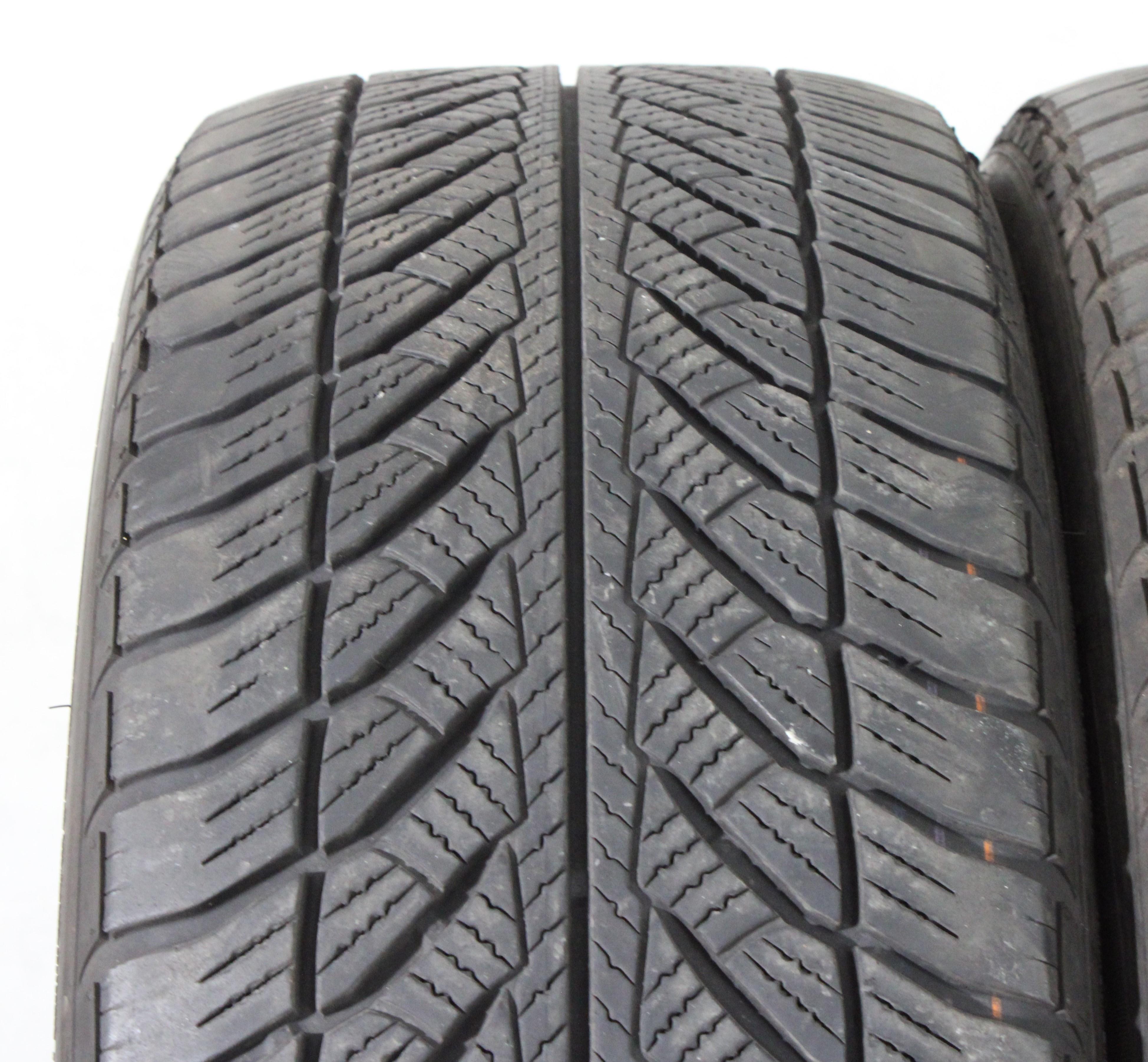 2 x 245/45R18 100V Winterreifen Goodyear Ultra Grip 8 Performance MO* 6-6,5mm 2023
